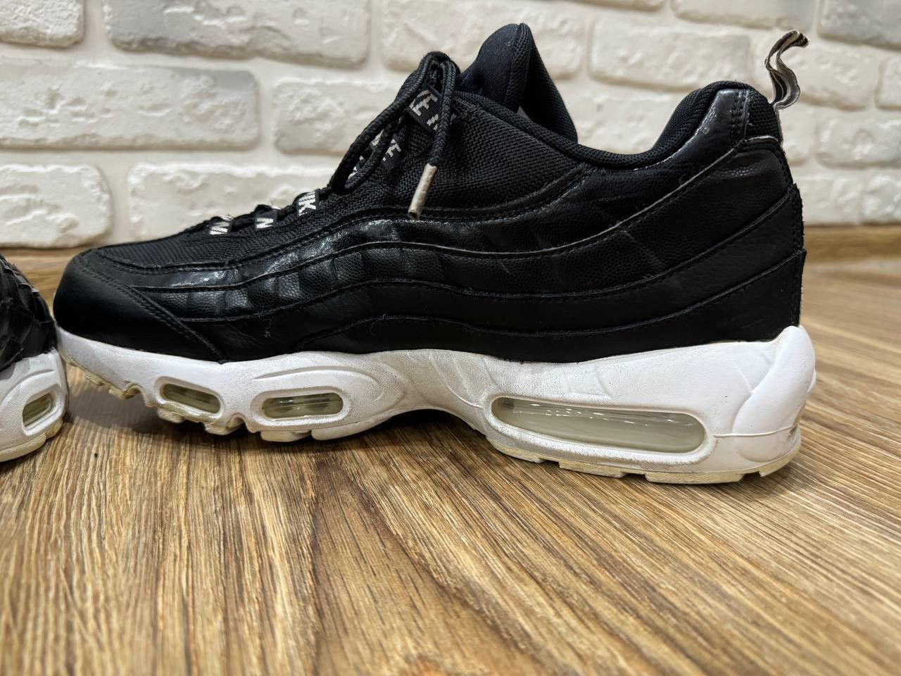 Nike Nike Air Max 95 Premium Overbranded Size US 11.5 / EU 44-45 - 10 Thumbnail