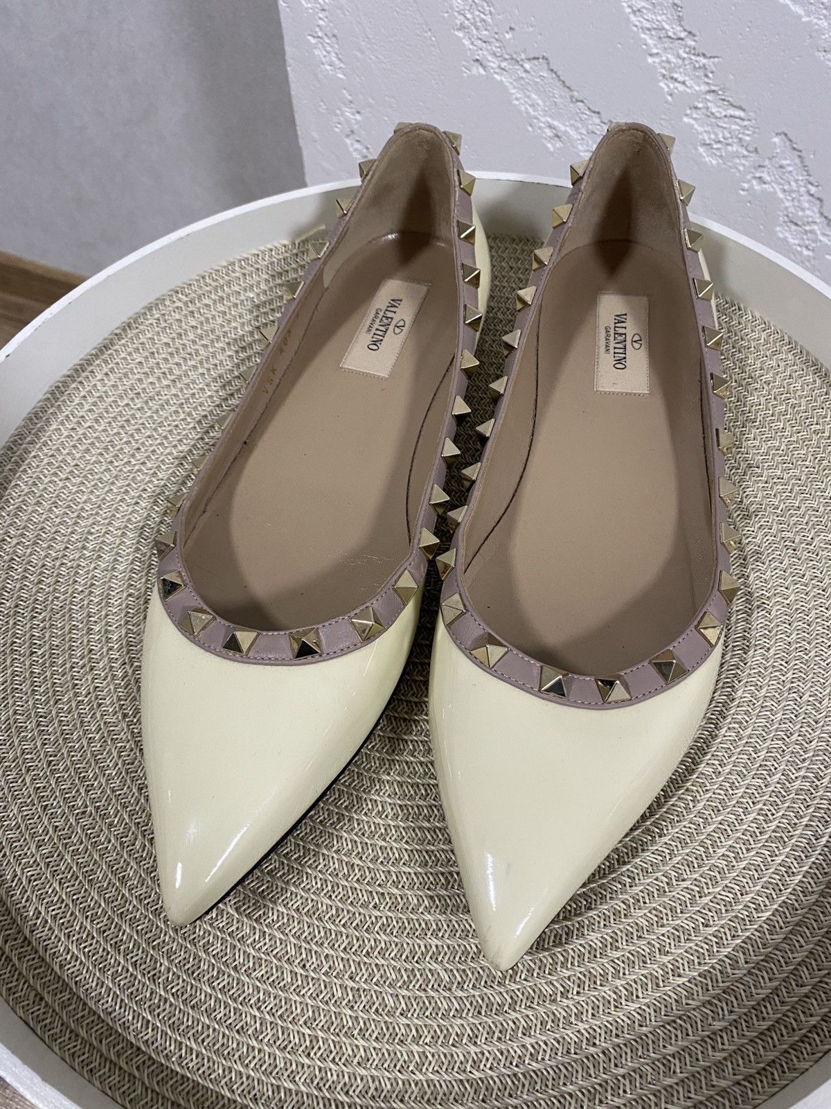 Valentino Rockstud Beige Patent Ballet Flats Size: 37.5