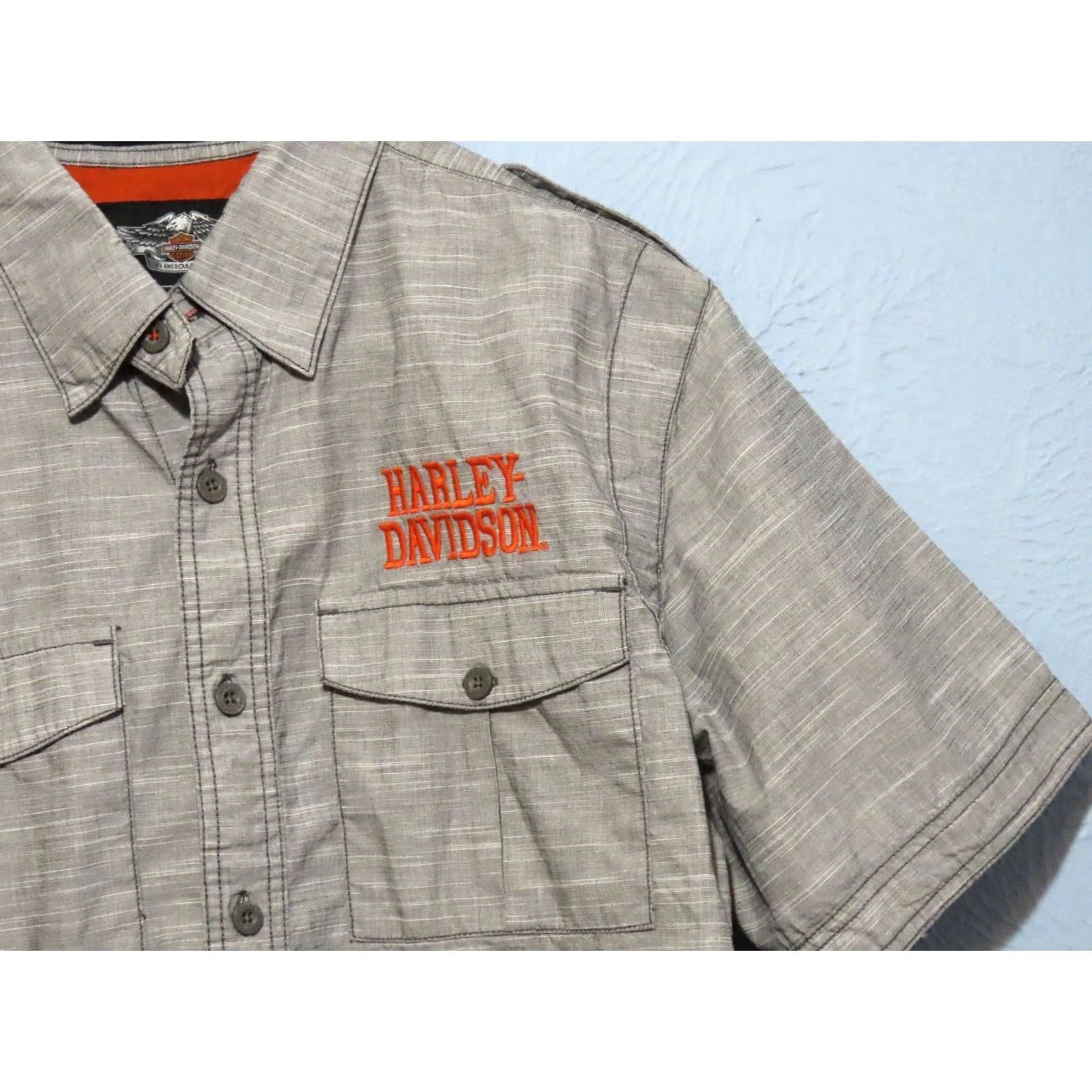 Harley Davidson Harley-Davidson Men's Shirt L Button-Up Gray Short Sleeve Embroidered Woven Slub Weave Lightweight Breathable Classic Motorcycle Size US L / EU 52-54 / 3 - 4 Thumbnail