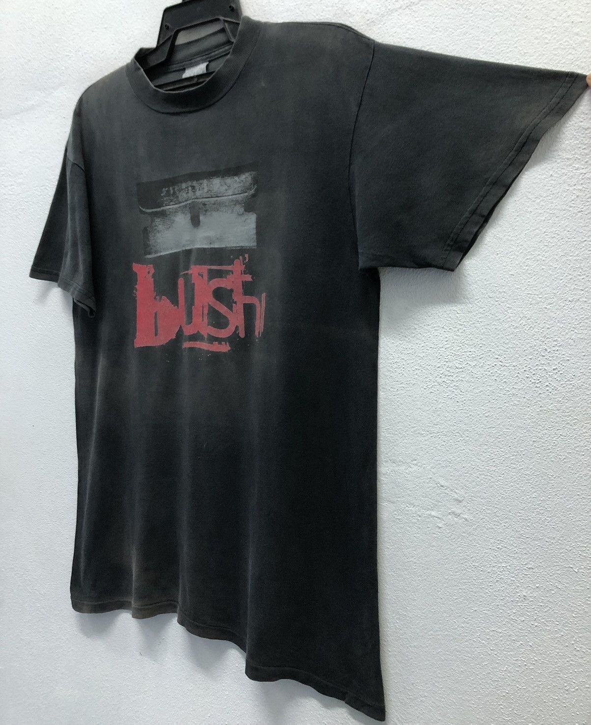 Band Tees Vintage 90s Rock Band Bush "Razorblade Suitcase" Shirt Size US M / EU 48-50 / 2 - 7 Thumbnail