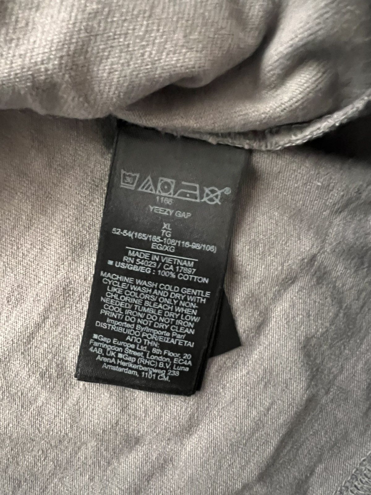 Gap × Yeezy GAP X YZY LONG SLEEVE T-SHIRT Size US XL / EU 56 / 4 - 3 Thumbnail