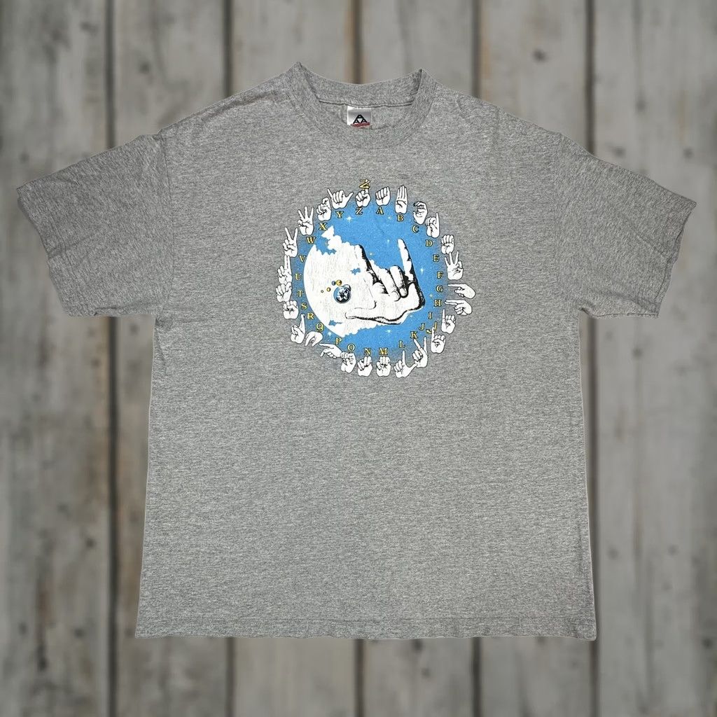 AAA VINTAGE Sign Language Alphabet T-Shirt Gray Graphic Tee 90s Y2K Unisex Adult XL Mens Womens Girls Boys Size US XL / EU 56 / 4 - 1 Thumbnail
