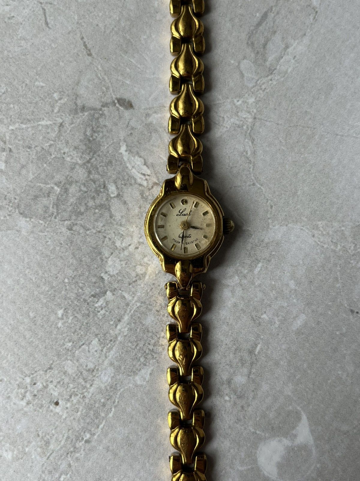 Jewelry Vintage Luch Women’s USSR Watch with Gold Bracelet Size ONE SIZE - 2 Thumbnail