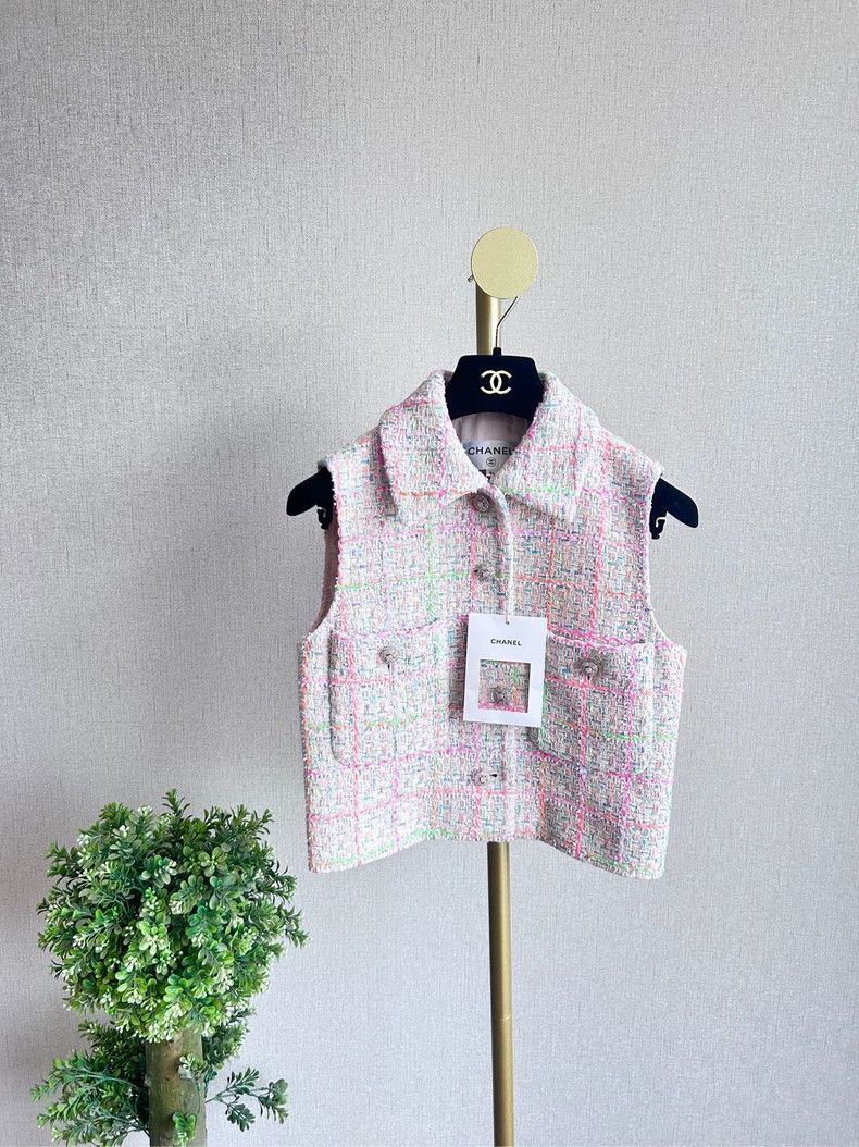 Chanel Chanel 24c colorful vest Size XXS / US 00 / IT 34 - 1 Thumbnail