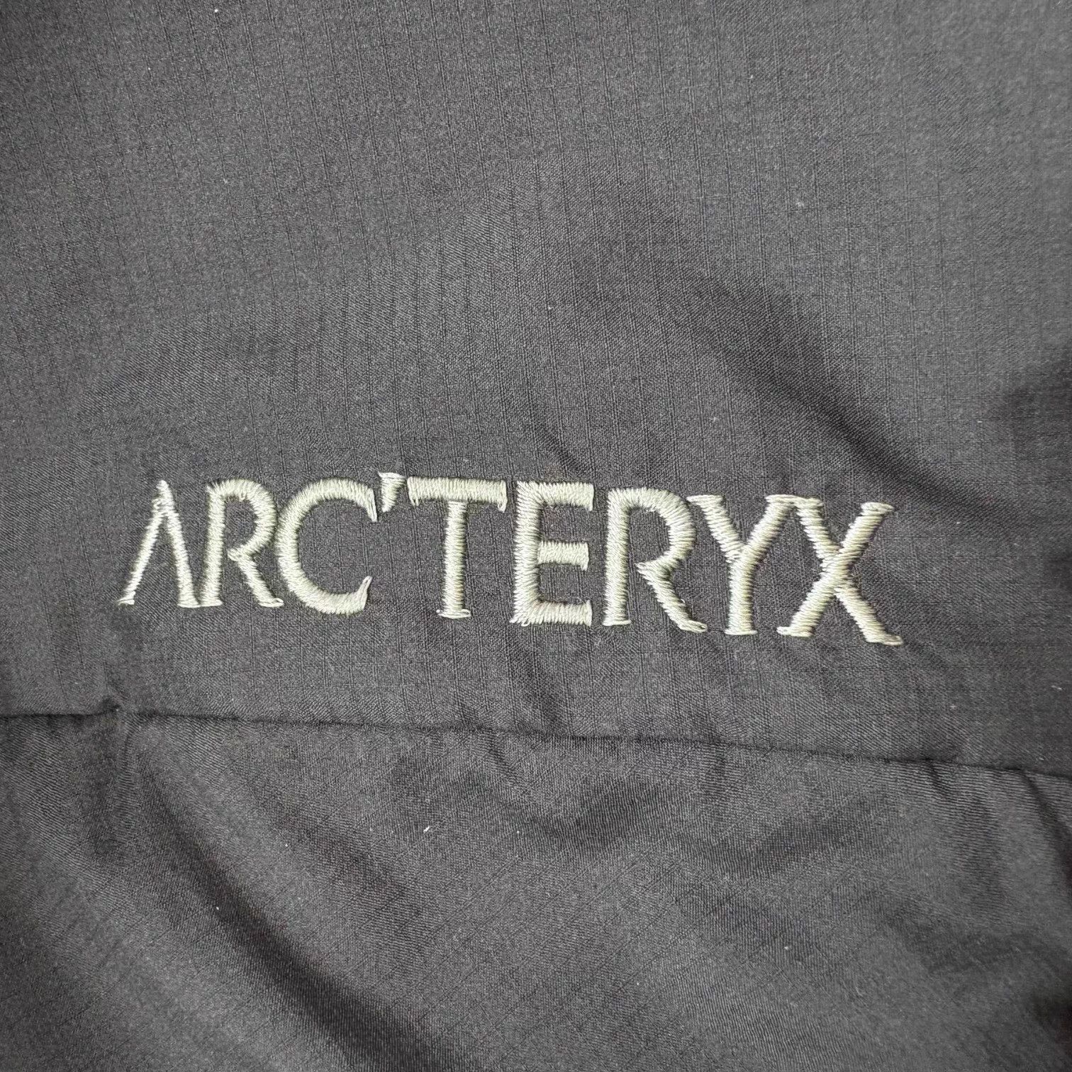 Arc'teryx Arcteryx Atom Black Insulated Jacket XL Size US XL / EU 56 / 4 - 6 Thumbnail