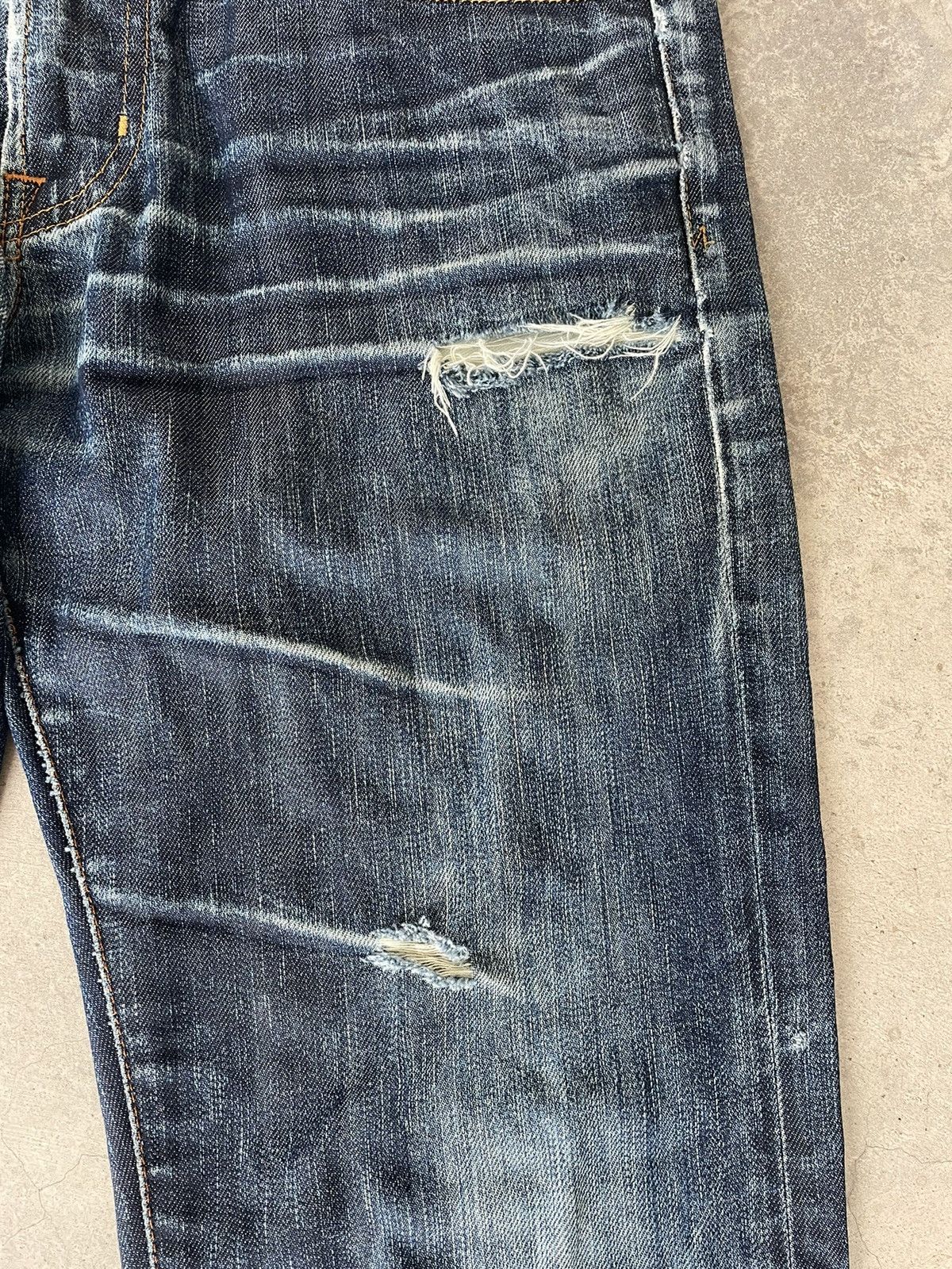 AG Adriano Goldschmied Ag Adriano Goldschmied Slim Straight Distressed Denim Size US 33 - 7 Thumbnail