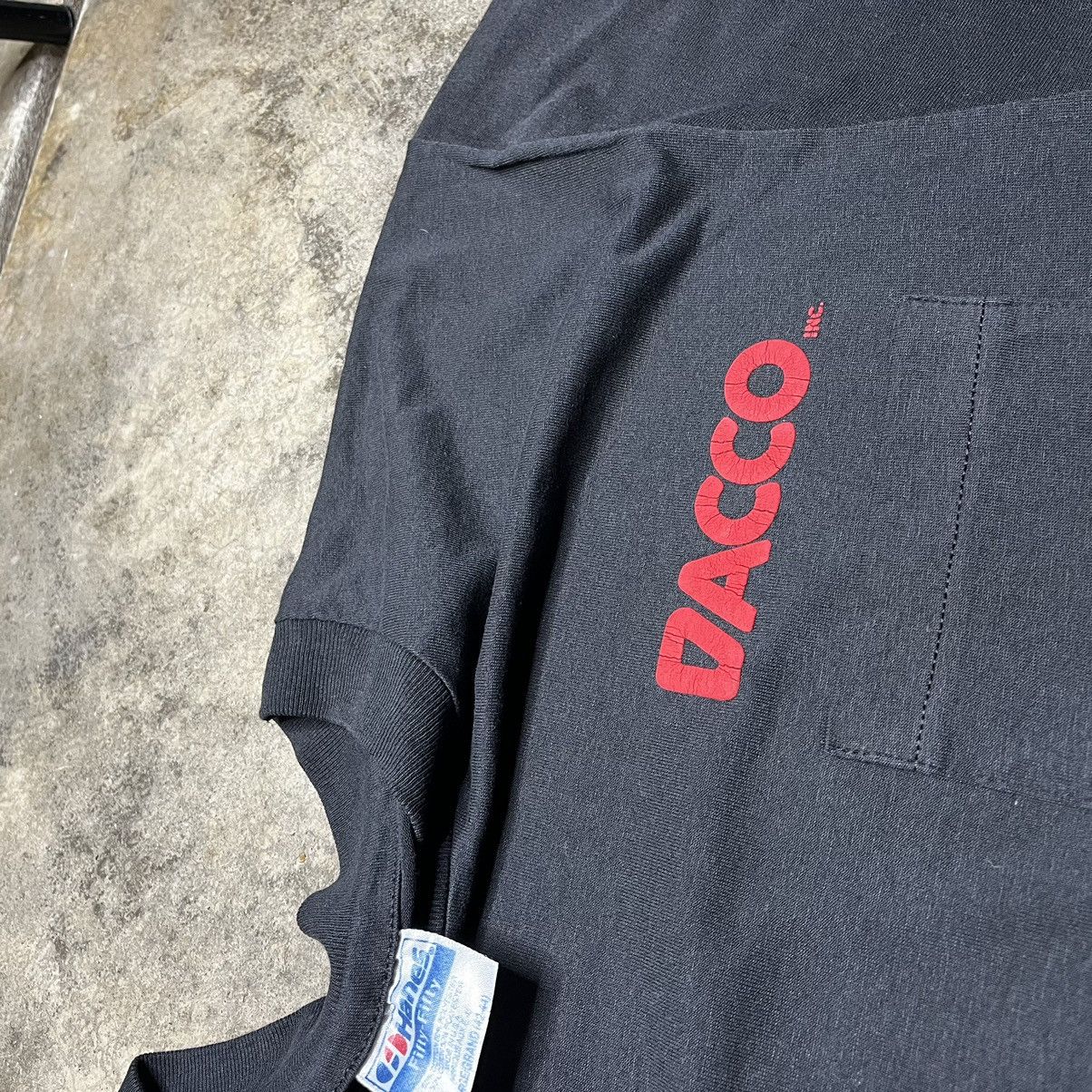 Vintage vintage dacco single stitch dragon tshirt Size US L / EU 52-54 / 3 - 6 Thumbnail