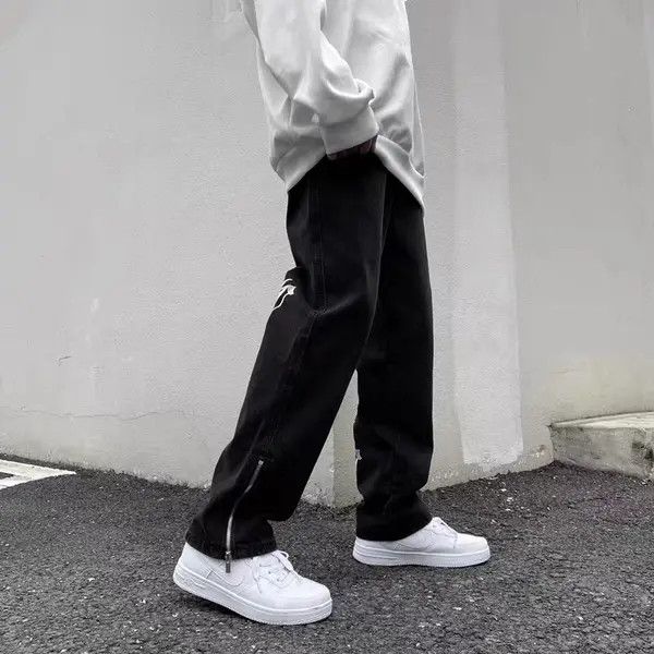 Japanese Brand Black retro embroidered straight leg loose fit jeans Size US 32 / EU 48 - 5 Thumbnail
