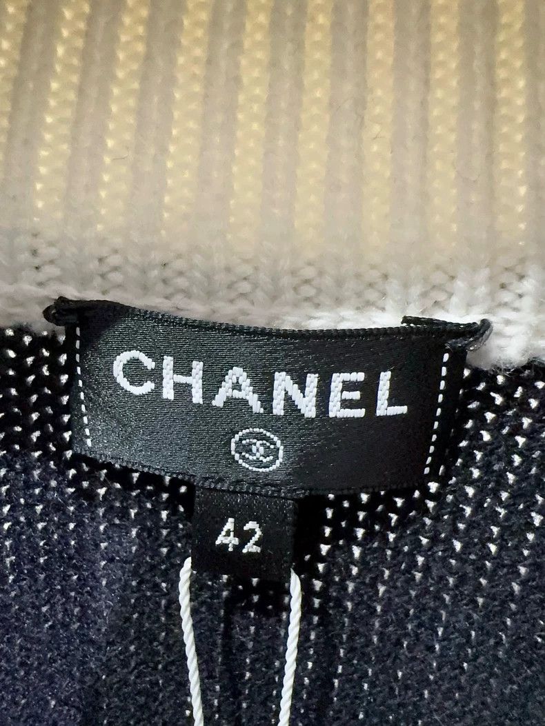 Chanel Chanel 22N Ski Series Checkerboard Sweater 2503-Nextarrow Size S / US 4 / IT 40 - 4 Thumbnail