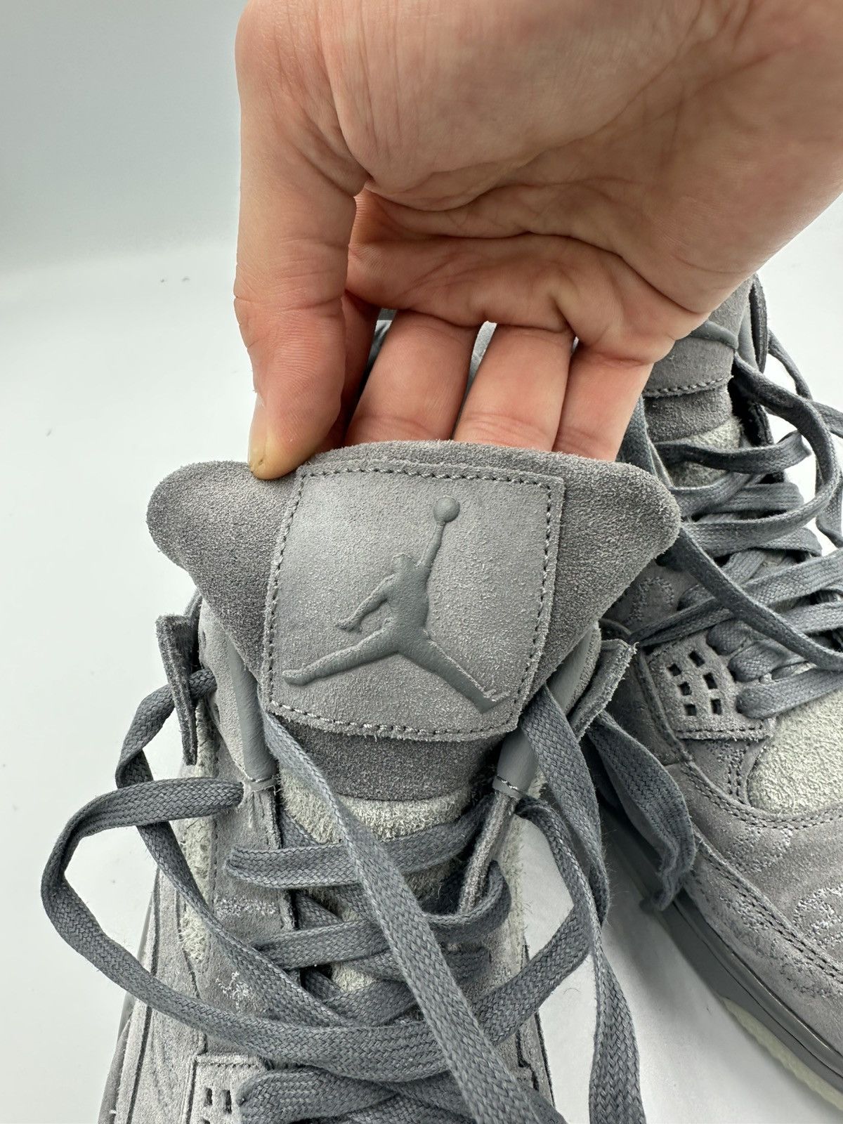 Jordan Brand × Kaws Jordan 4 x Kaws Size US 13 / EU 46 - 17 Thumbnail