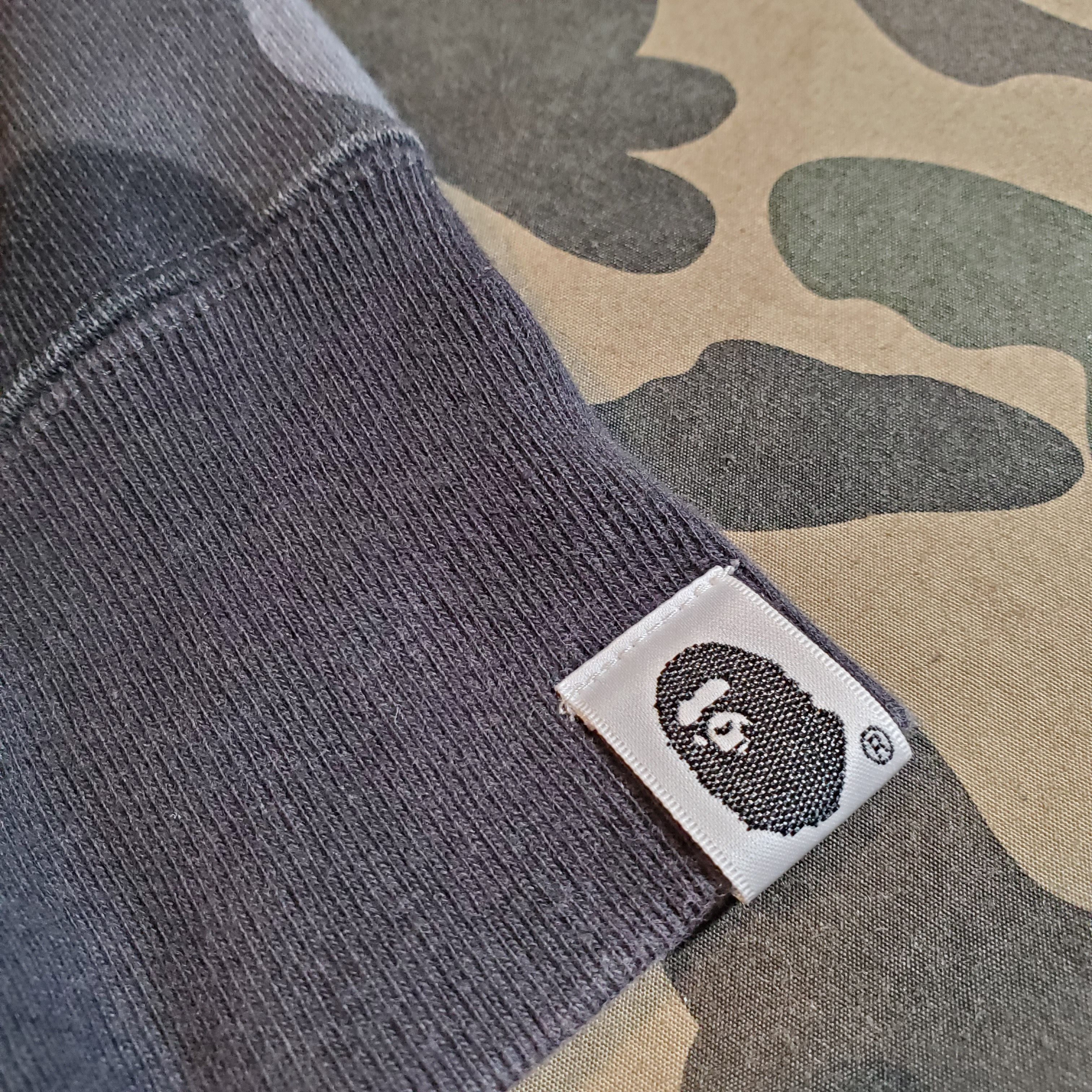 Bape × Undefeated Bape x Undefeated Color Camo Pullover Hoodie (SS15) Size US S / EU 44-46 / 1 - 3 Thumbnail