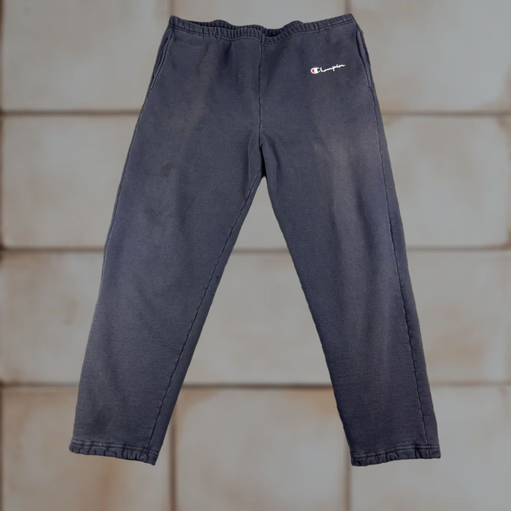 Champion VINTAGE Champion Sweatpants Men XL Black 90s Drawstring Pockets Comfort Embroidered Logo Size US 36 / EU 52 - 1 Thumbnail