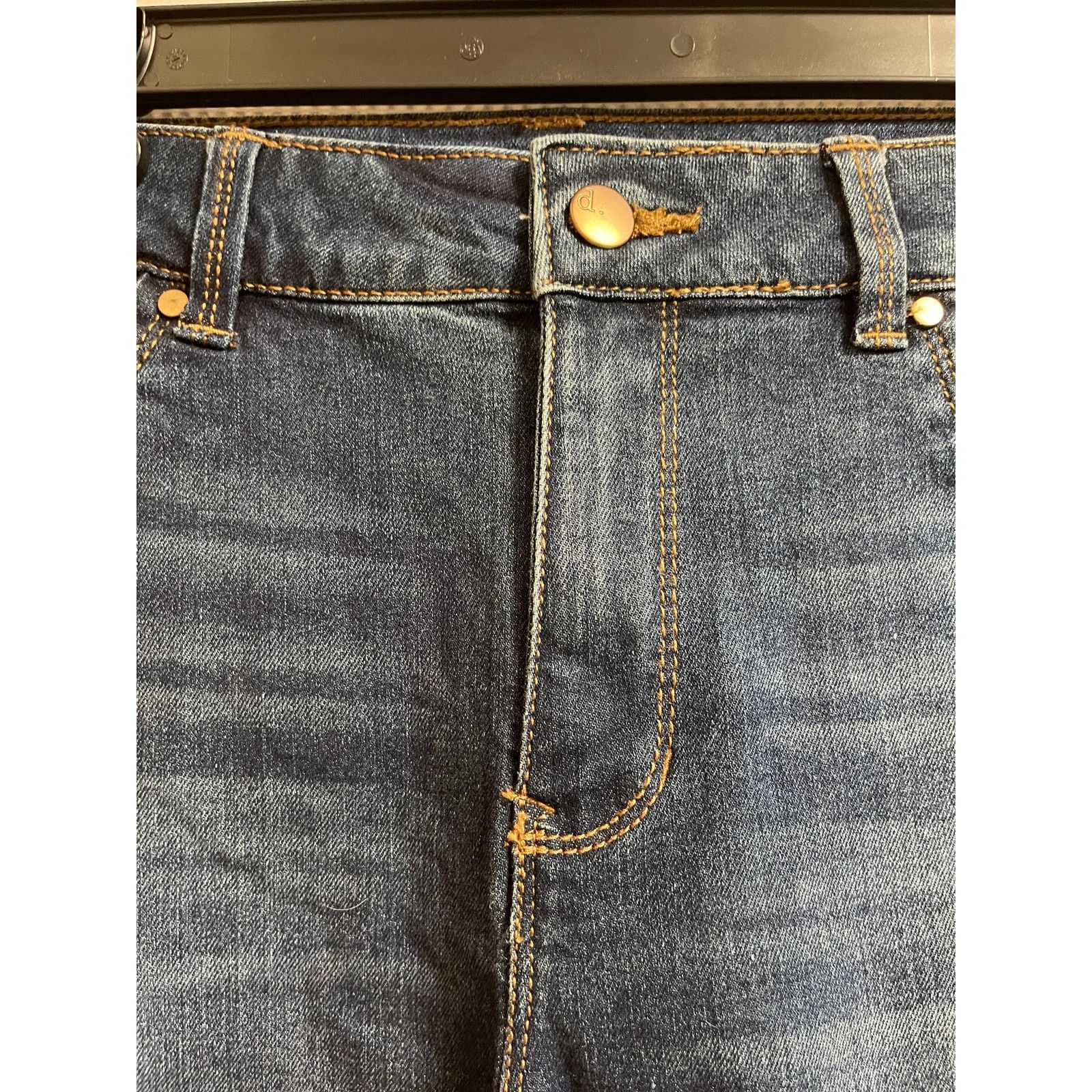 Other D Jeans Women's Size 10 Dark Wash Denim Shorts Size 32" / US 10 / IT 46 - 3 Thumbnail