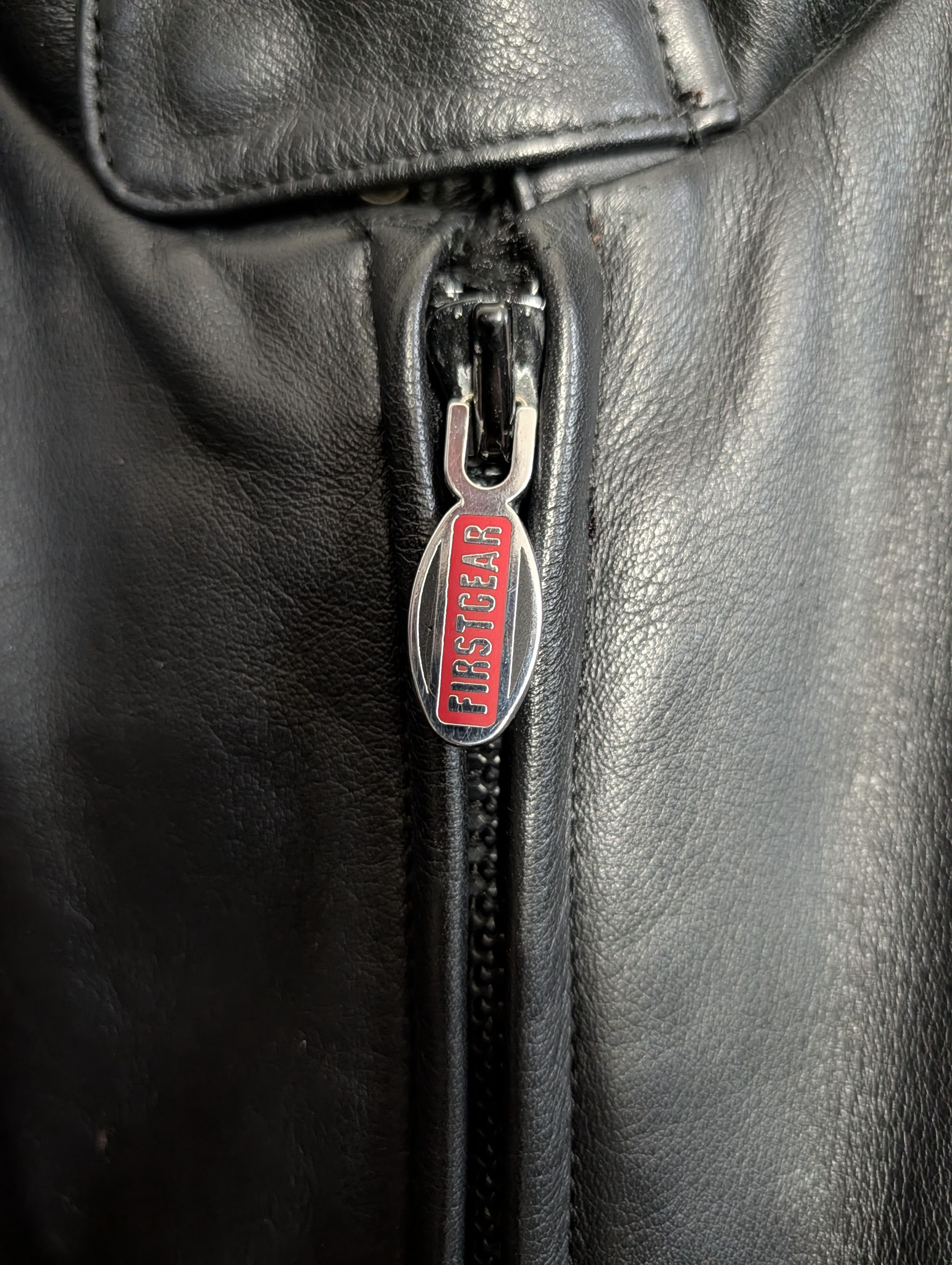 FirstGear Leather padded Thermolite lining armored moto jacket Size US XS / EU 42 / 0 - 3 Thumbnail