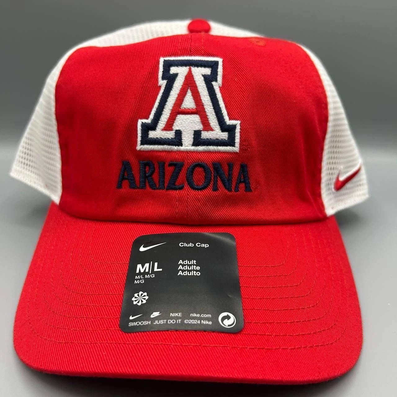 Nike Arizona Wildcats x Nike Club Trucker Hat Men M-L Strap Back Size ONE SIZE - 1 Thumbnail