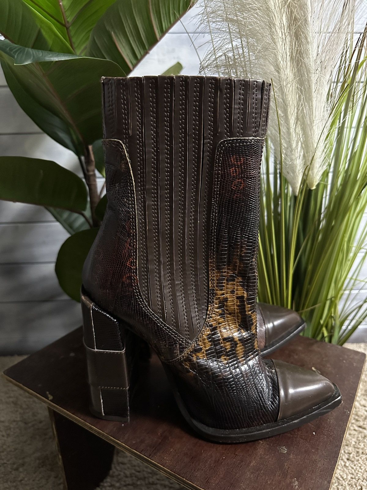Japanese Brand × Leather Rare Boots Real Leather Snake U Made In Portugal Avant-Garde Size US 8 / IT 38 - 2 Thumbnail