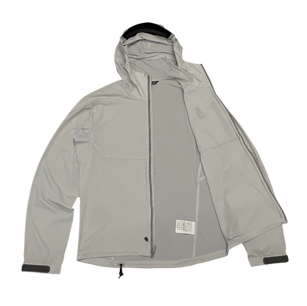 Arc'teryx Arc’Teryx Squamish Lightweight Windshell Hoodie ( Unisex ) Size US XS / EU 42 / 0 - 22 Thumbnail