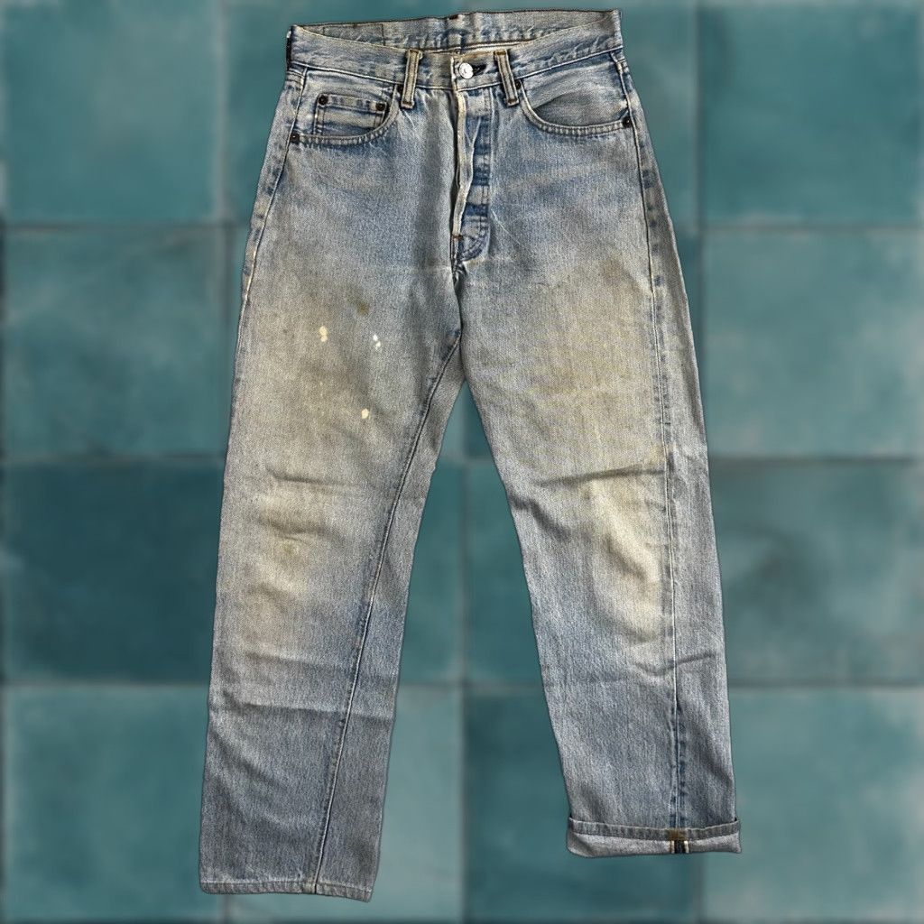 VINTAGE Levi's 501 Jeans - Light Wash Denim Straight Fit 28x29 USA 80s XX Belt Loop Distressed Men Short Description: 501 Series Regular Size Blue
