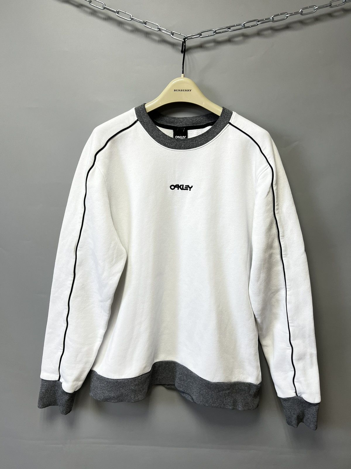 Oakley × Vintage Oakley Vintage White Sweatshirt Size US XL / EU 56 / 4 - 1 Thumbnail