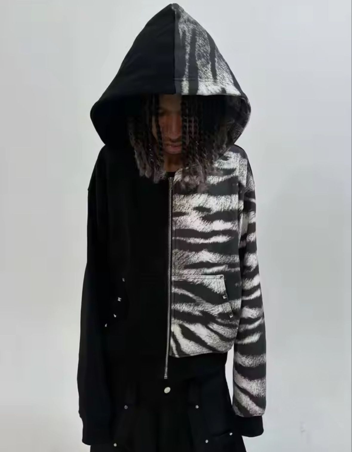 Other Fashion Punk Grunge Yin Yang Zebra Pattern Zipper Hoodies Size US M / EU 48-50 / 2 - 2 Thumbnail