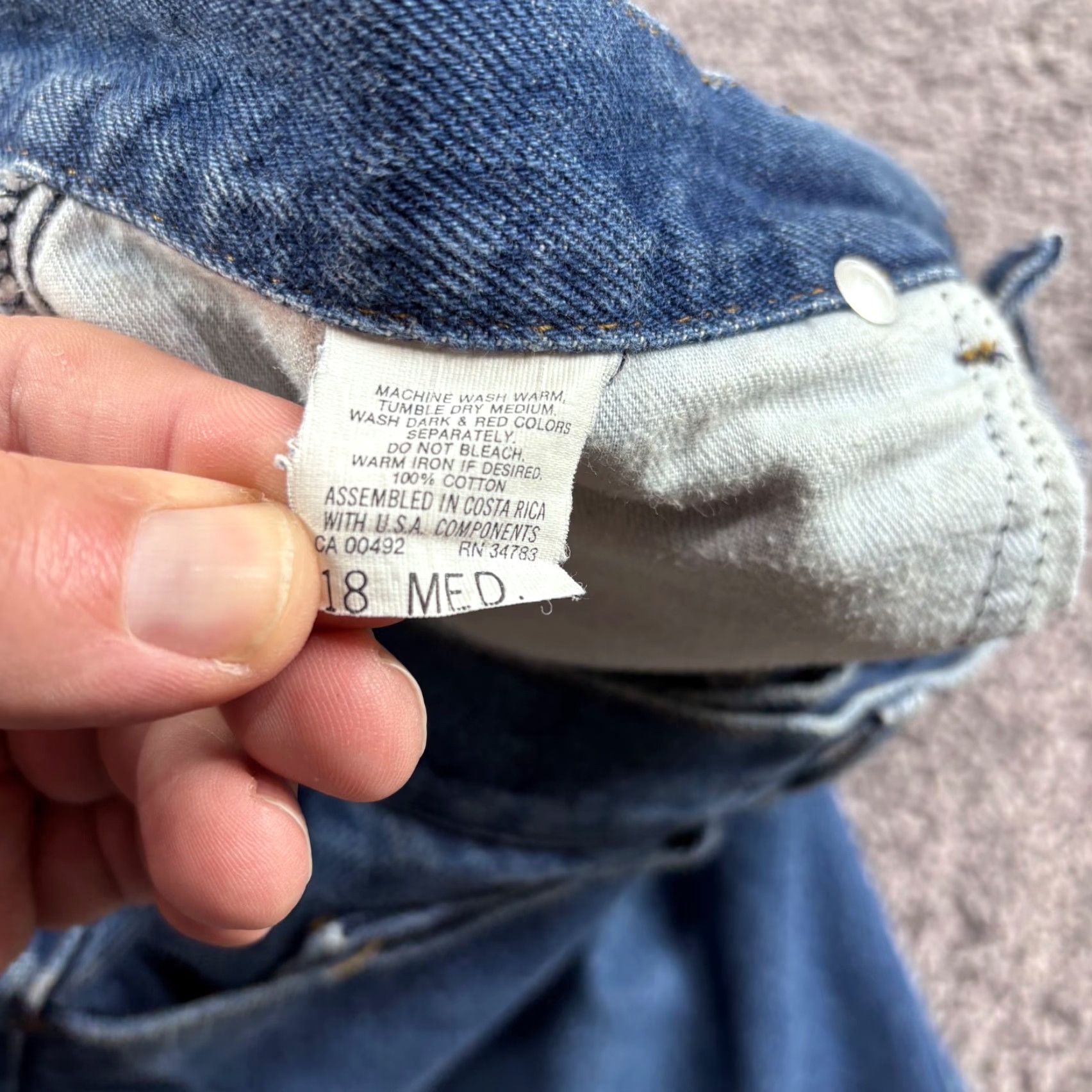 Lee VINTAGE Lee Jeans Women 18W High Rise Mom Denim 90s Blue 34x32 Pants Mens Womens Girls Size 40" / US 18 - 3 Thumbnail
