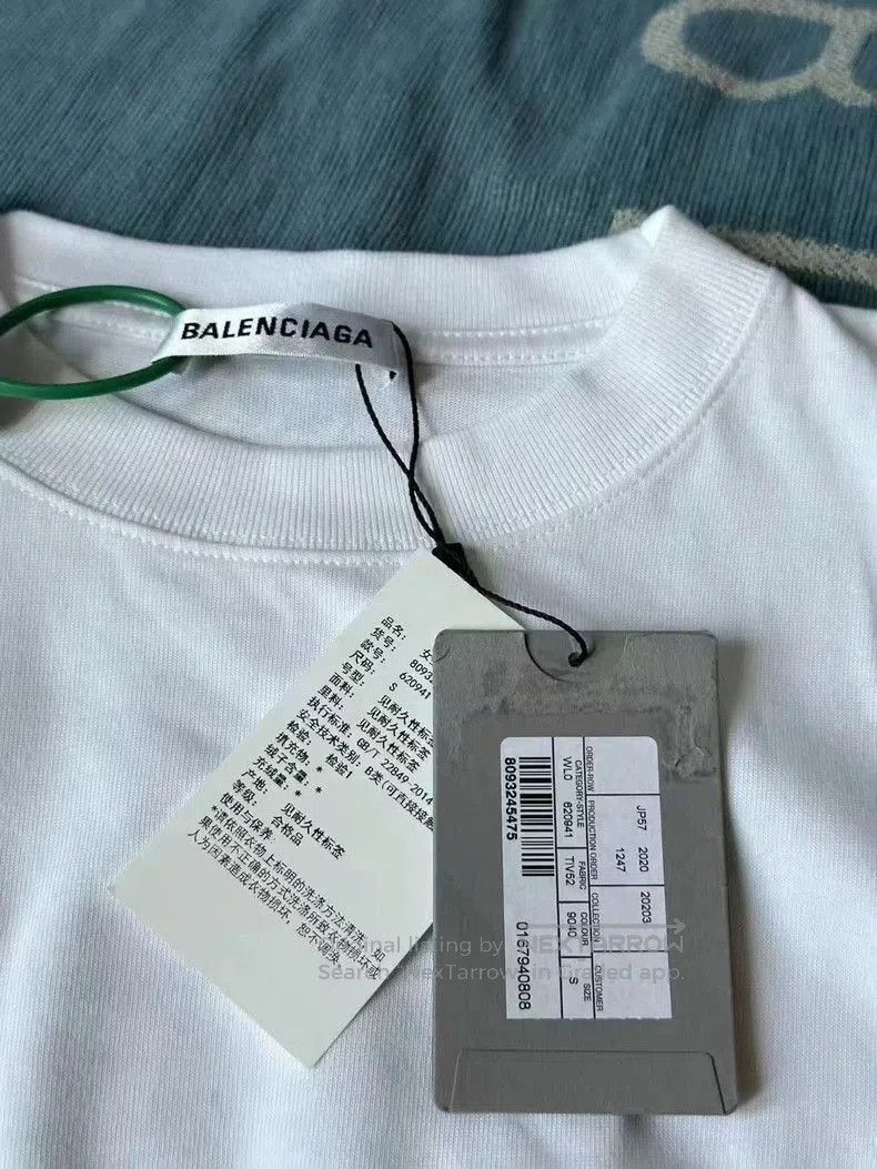 Balenciaga Balenciaga White Coke Logo T. Size US S / EU 44-46 / 1 - 3 Thumbnail