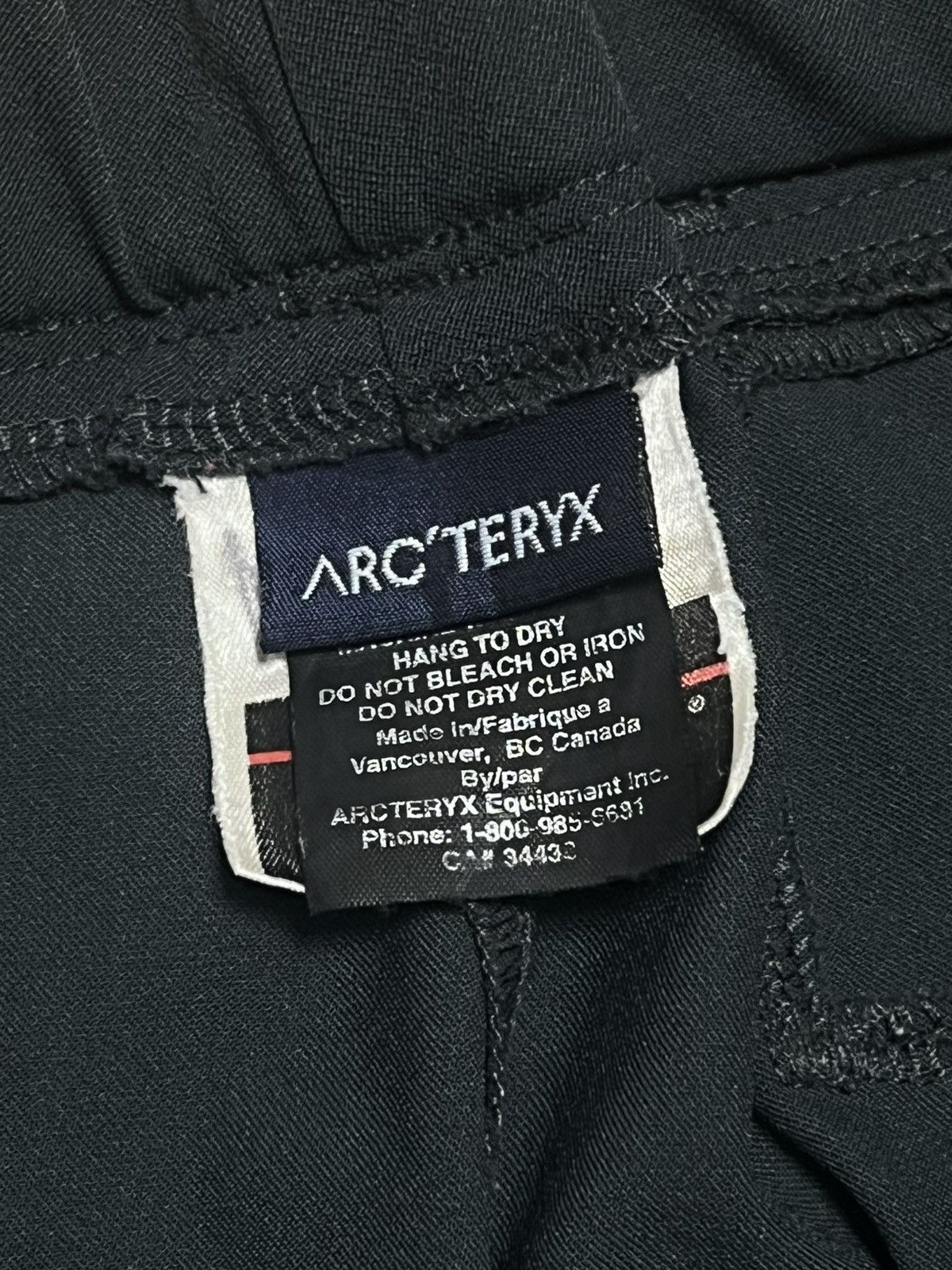 Arc'teryx Arc’teryx Nylon Pants Women's Size 28" / US 6 / IT 42 - 6 Thumbnail