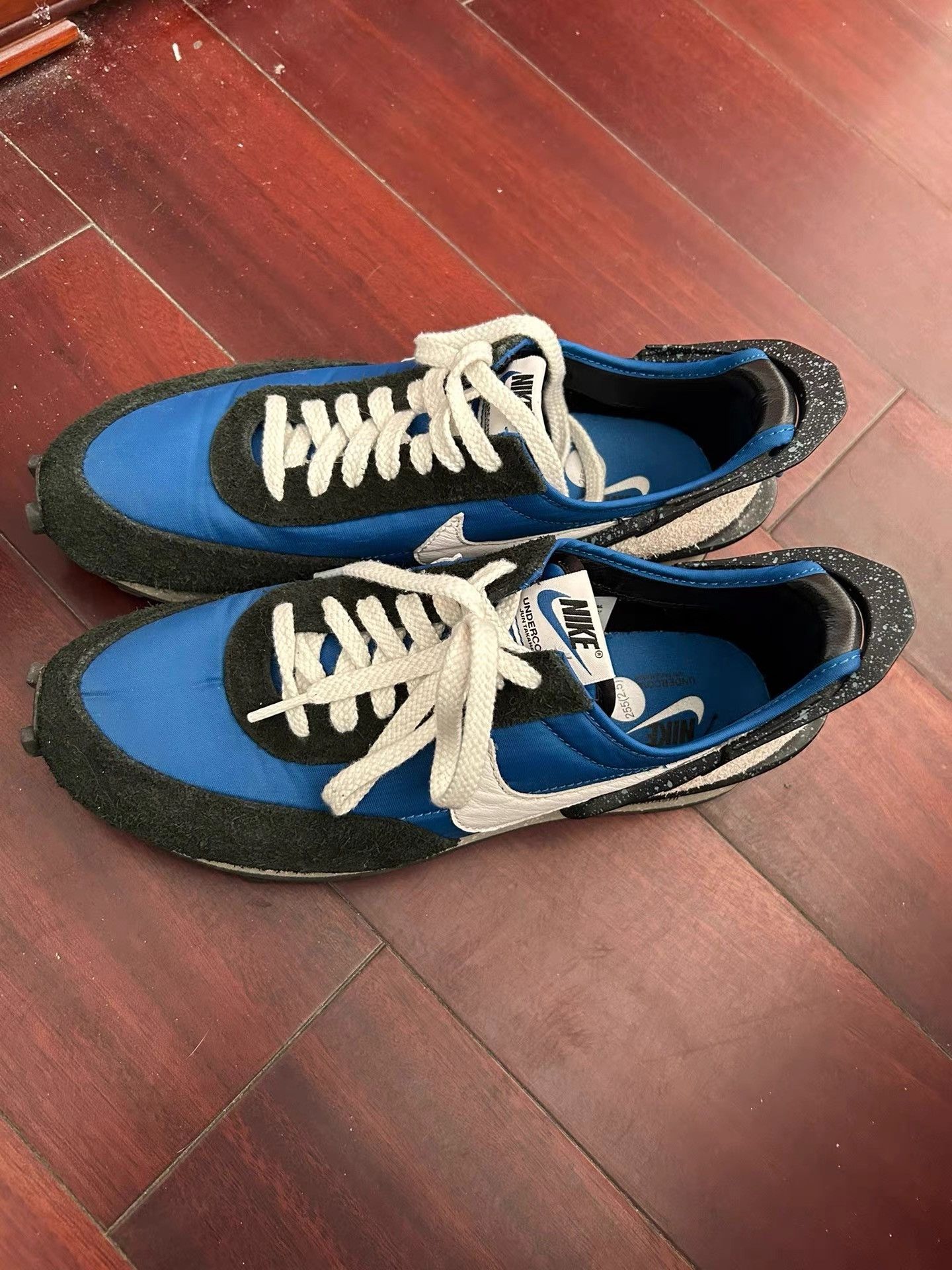 Nike Nike sneakers size 40.5 limited edition discontinued K33 Size US 7.5 / EU 40-41 - 2 Thumbnail