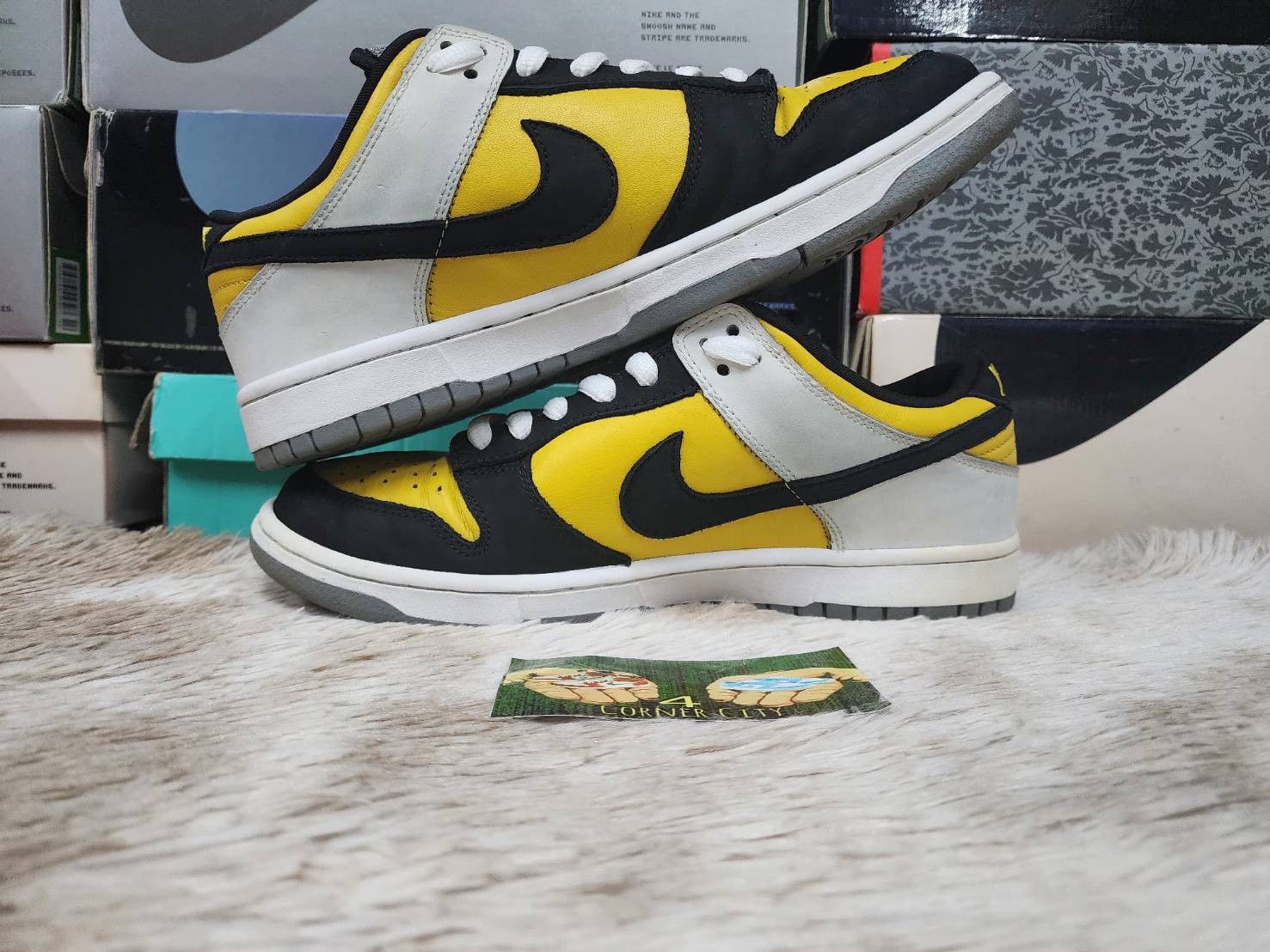 Nike Nike Sb Dunk Low Bic Size US 10.5 / EU 43-44 - 6 Thumbnail