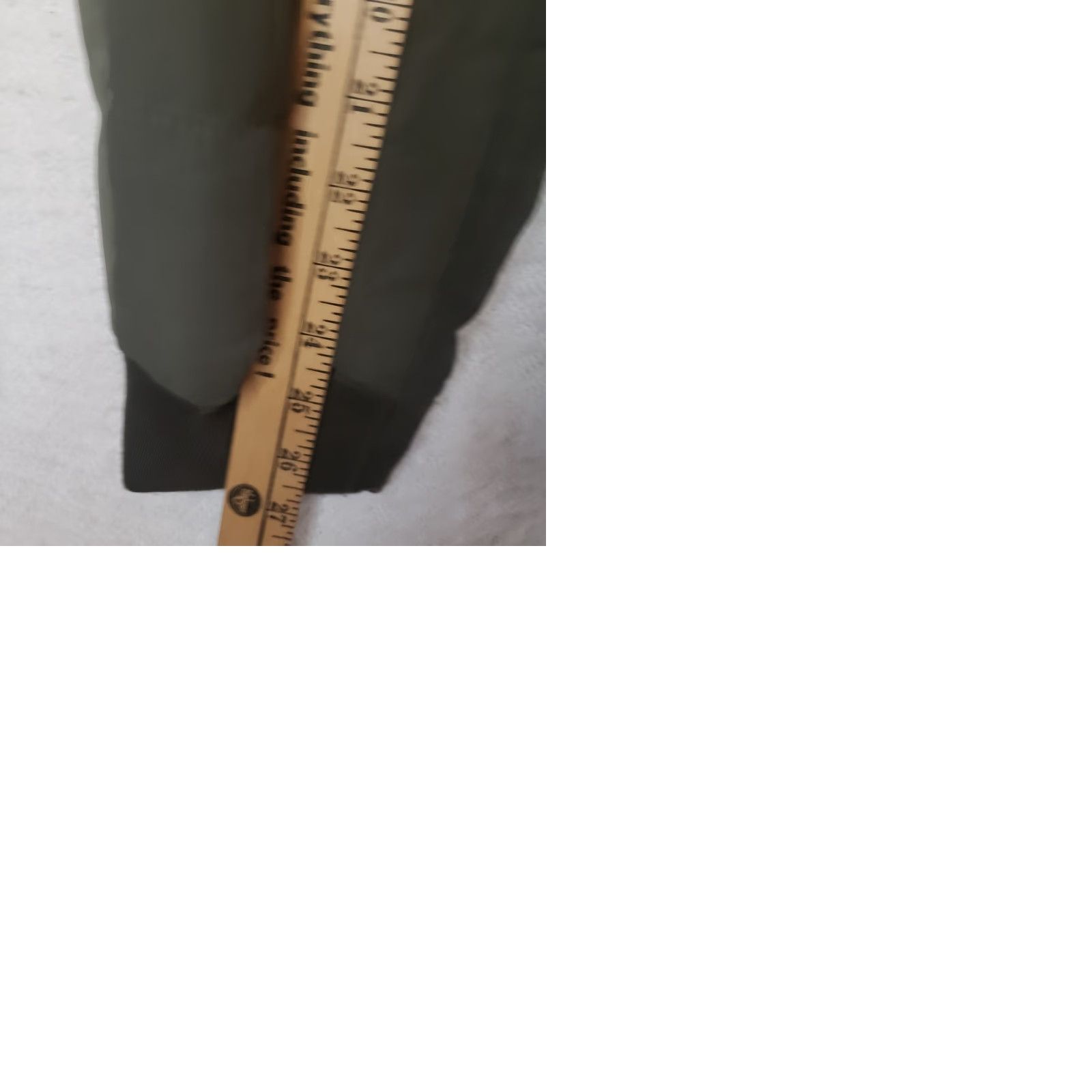 Vintage ARIZONA JEAN CO. Olive Green Puffer Jacket Mens XL Lightweight Softshell Full Zip Quilted Nylon Lining Winter Fall Spring Casual Travel Vintage: No Size US 36 / EU 52 - 10 Thumbnail