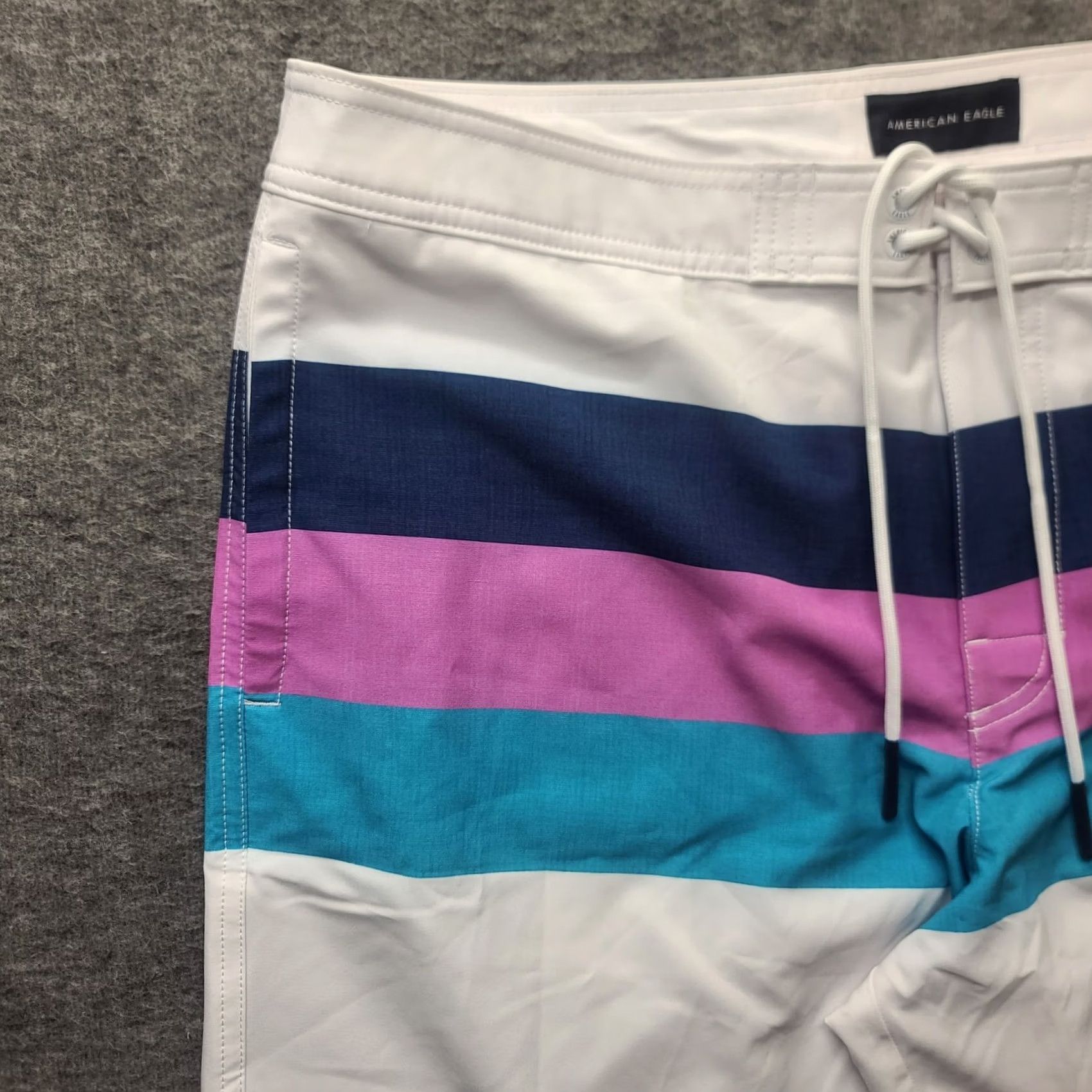 American Eagle Outfitters American Eagle Outfitters Trunks Mens XL Regular Striped Multicolor Drawstring Beach, Tropical, Bottom, Swim Bottom Style Trunks Mens XL Size ONE SIZE - 7 Thumbnail