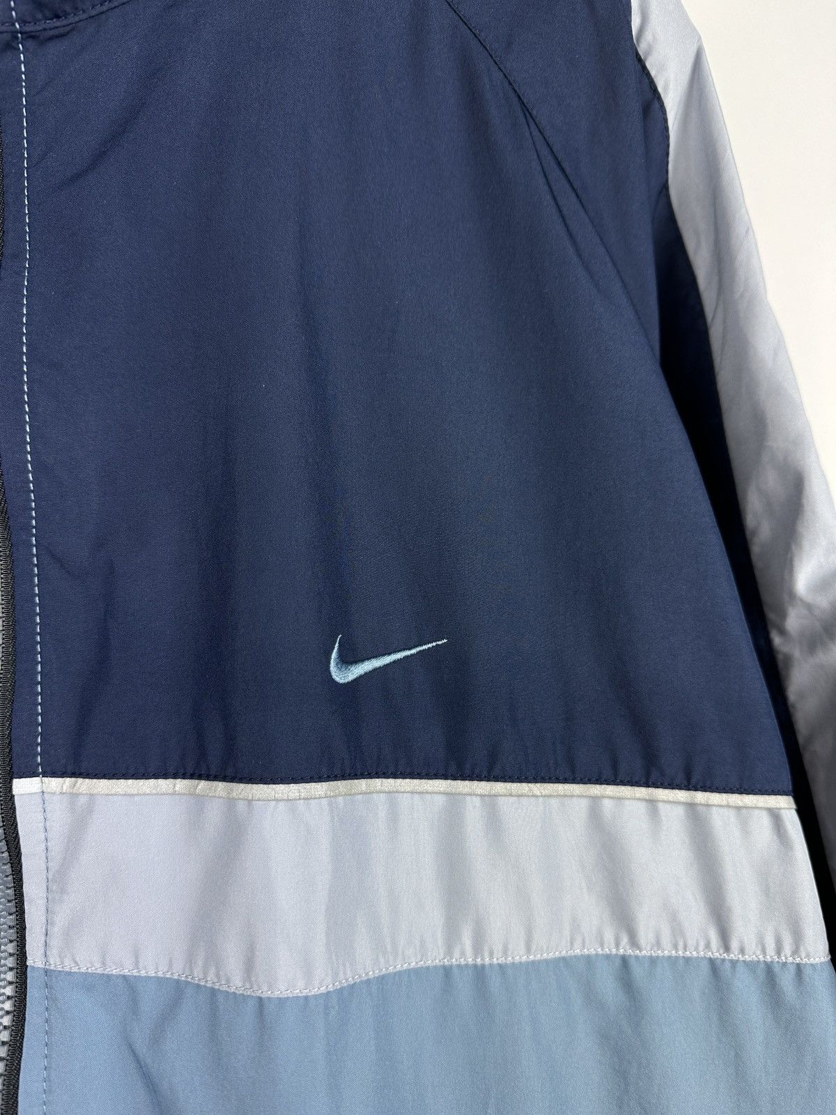 Nike Vintage 90’s Nike Y2K Light Jacket Size US XL / EU 56 / 4 - 8 Thumbnail