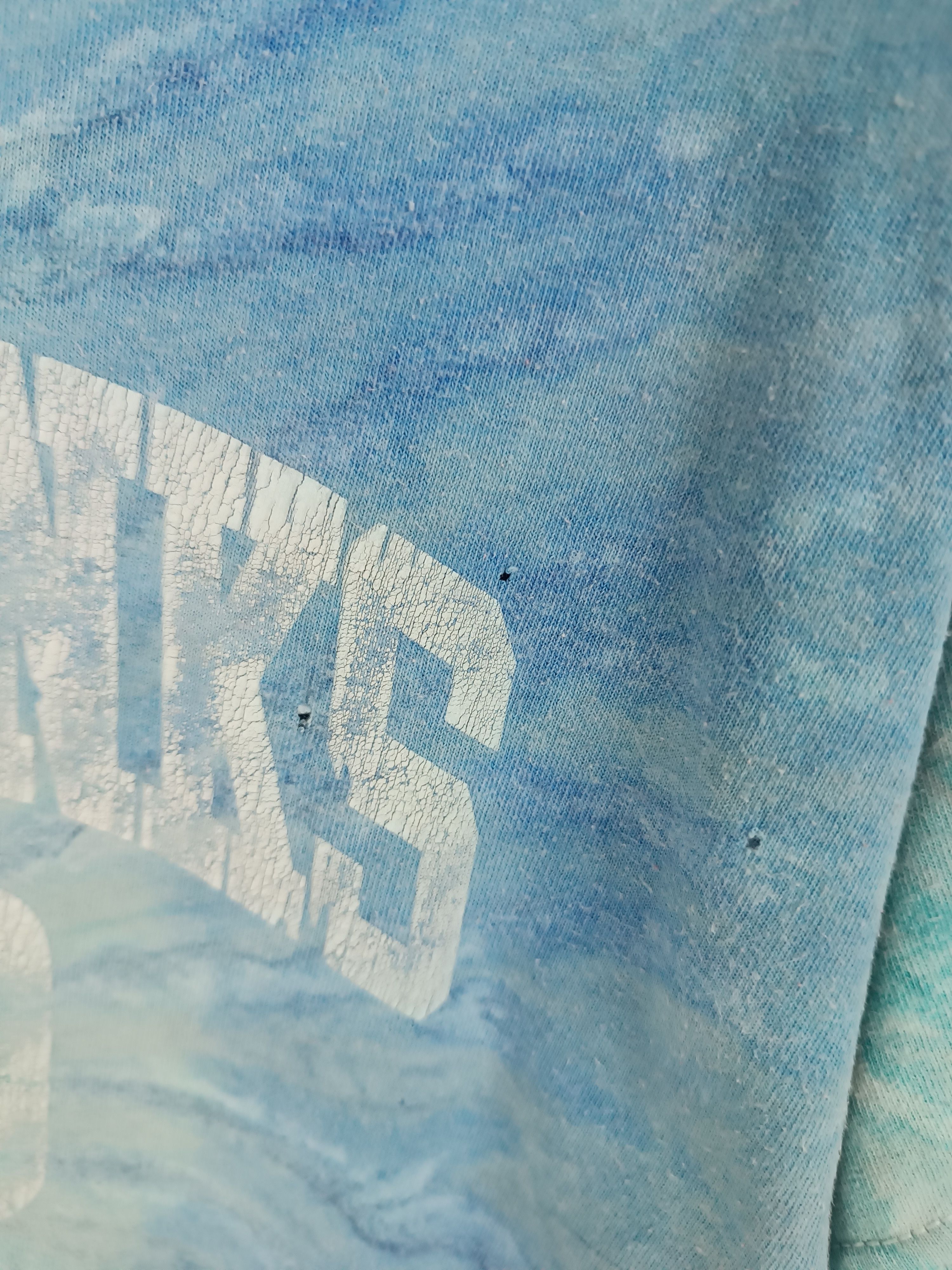 Vintage THRASHED FADED VINTAGE OUTER BANKS NETFLIX stranger things Size US M / EU 48-50 / 2 - 14 Thumbnail
