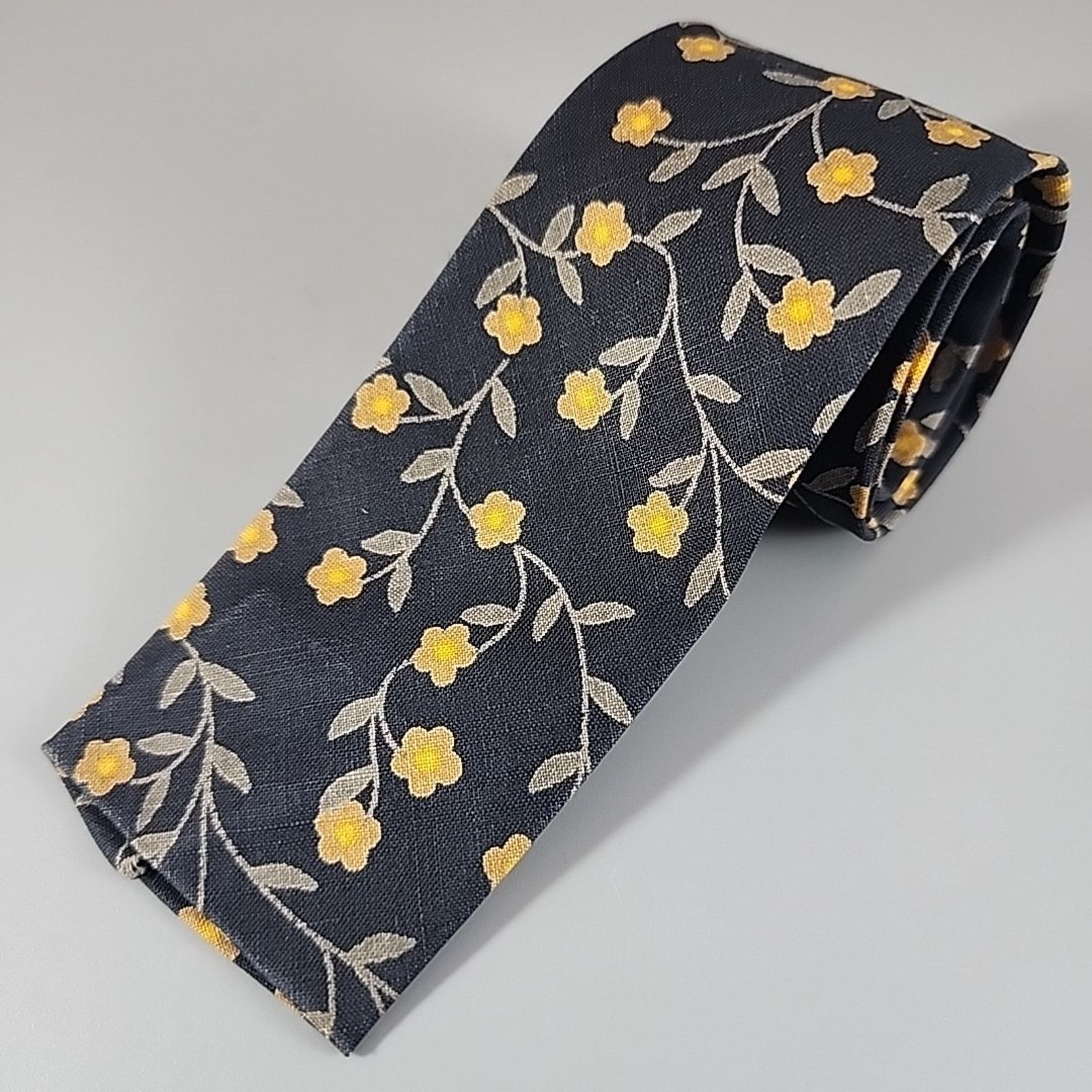 Other Vintage Skinny Tie 49"x2" Flat-End 50s 60s Rockabilly Floral Size ONE SIZE - 4 Thumbnail