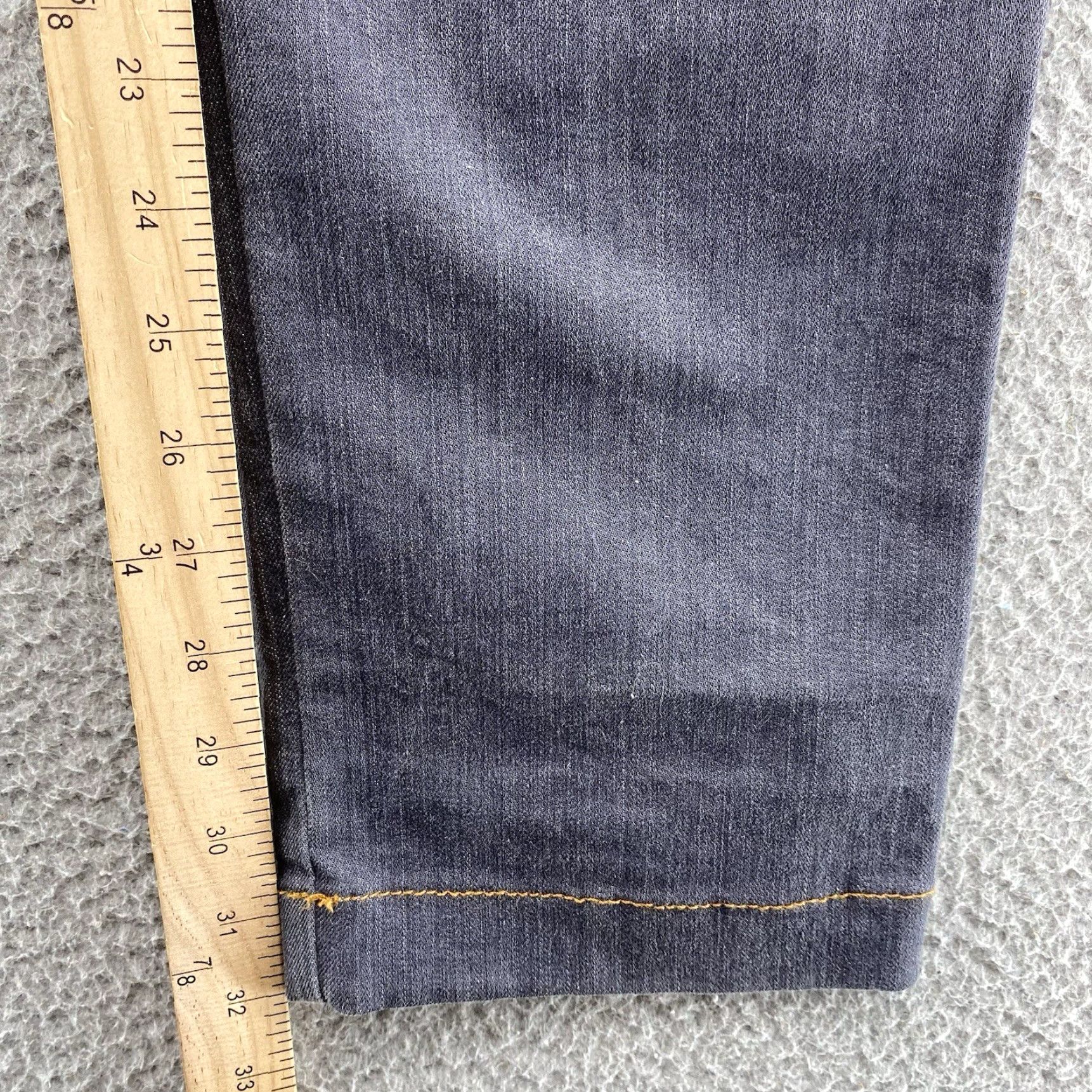 Dolce & Gabbana Dolce&Gabbana Jeans Womens 32X32 Gray Low Rise Slim Stretch 32X32 DG Jeans Womens Dolce&Gabbana 32 Gray Low Rise Slim Stretch Jeans Size 24" / US 00 / IT 34 - 6 Thumbnail