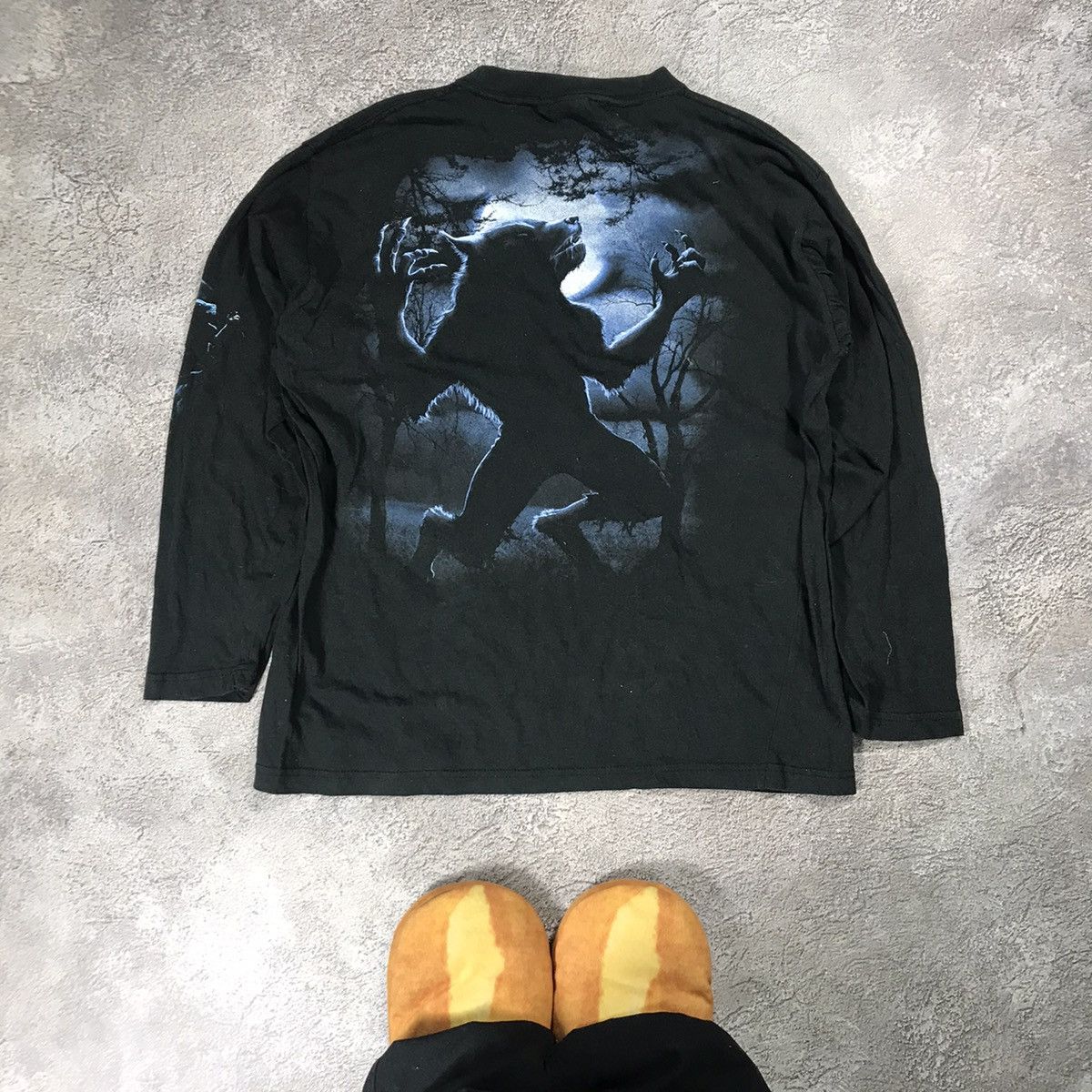 Vintage Vintage Y2K Horror Graphic Tee Demon Beast Dark Grunge L Size US L / EU 52-54 / 3 - 5 Thumbnail