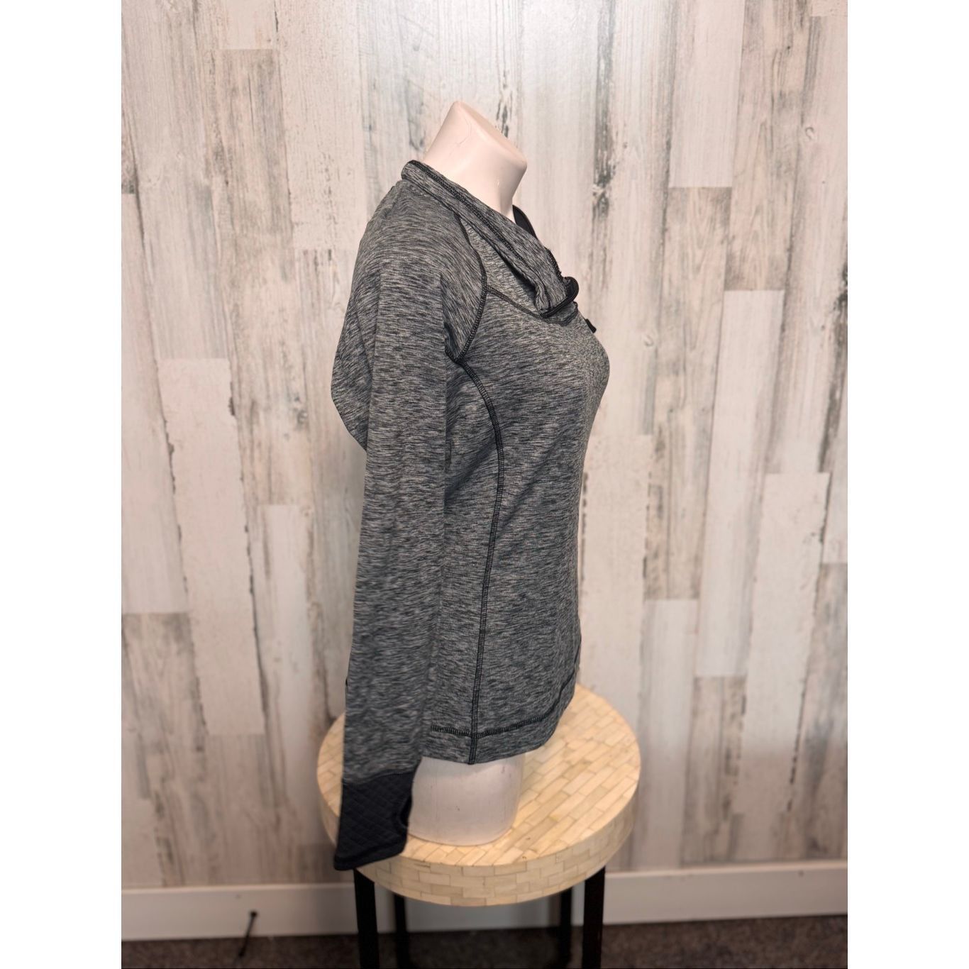 Eddie Bauer Eddie Bauer Women’s Gray Pullover Activewear Top Size M Size M / US 6-8 / IT 42-44 - 9 Thumbnail