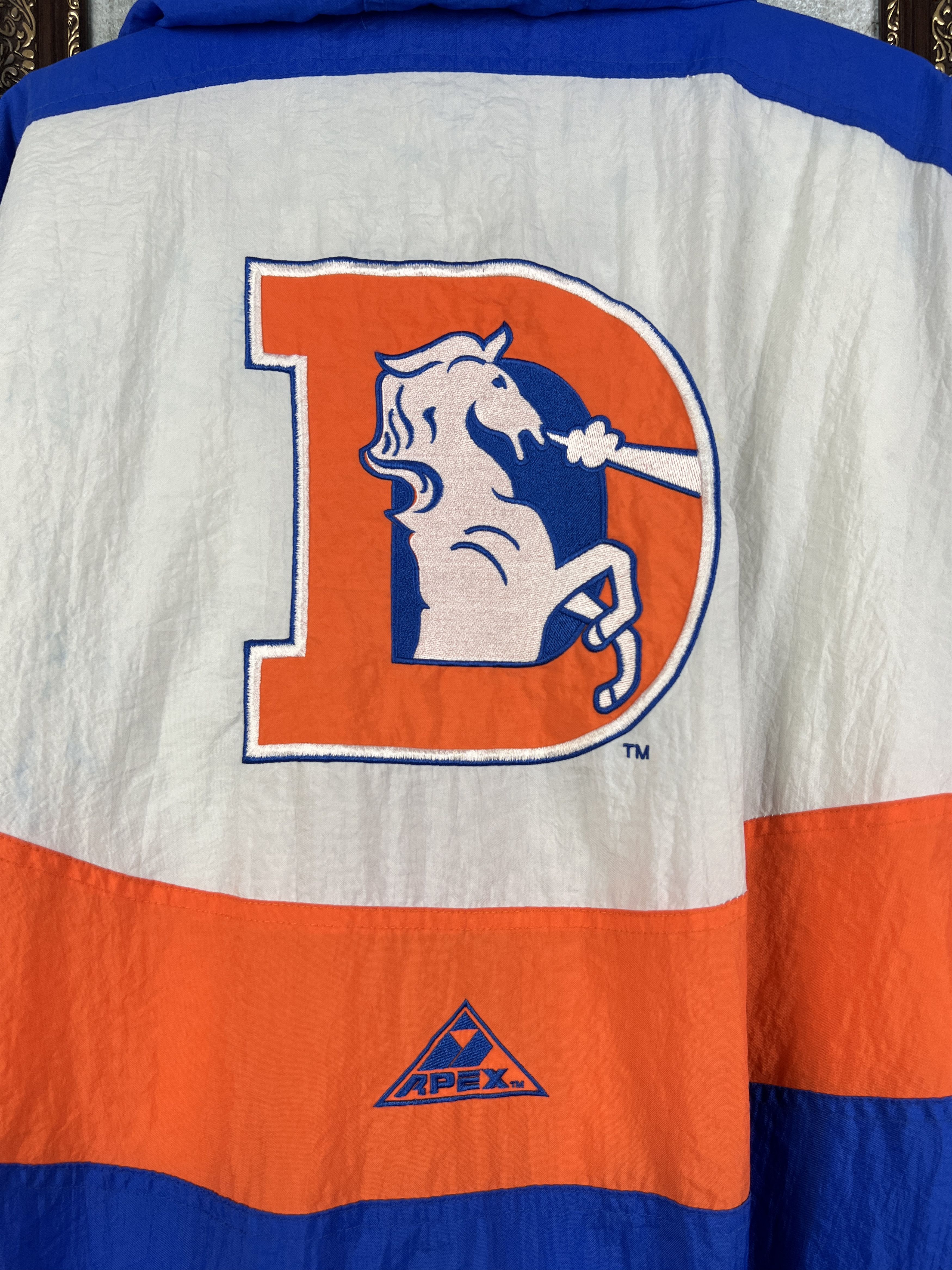Apex One Vintage 90's Denver Broncos Padded Jacket Bomber Hooded NFL Size US XL / EU 56 / 4 - 12 Thumbnail