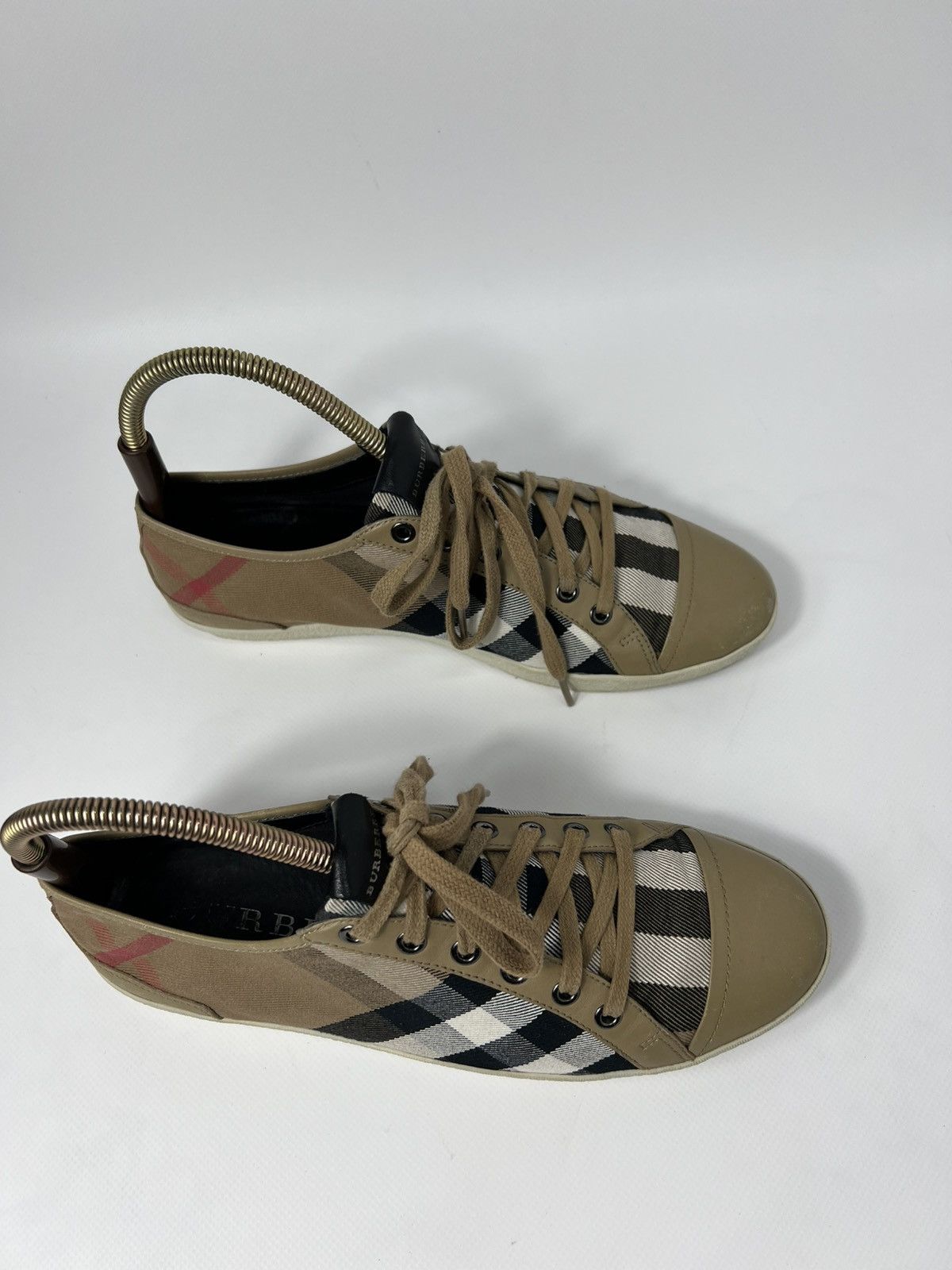 Burberry Vintage luxury Burberry Nova Check Sneaker Shoes Size 40 Size US 10 / IT 40 - 3 Thumbnail