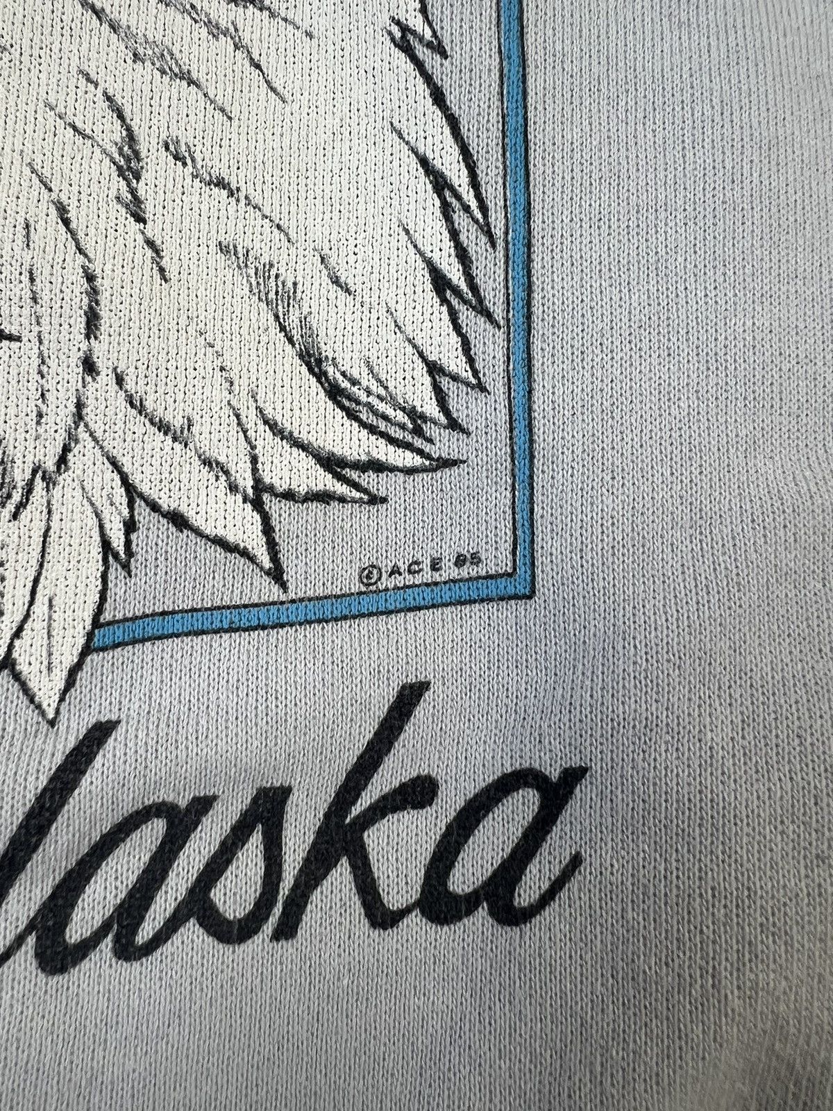 Vintage Vintage 1985 Skagway Alaska Hanes Sweatshirt Eagle Print Size US L / EU 52-54 / 3 - 3 Thumbnail