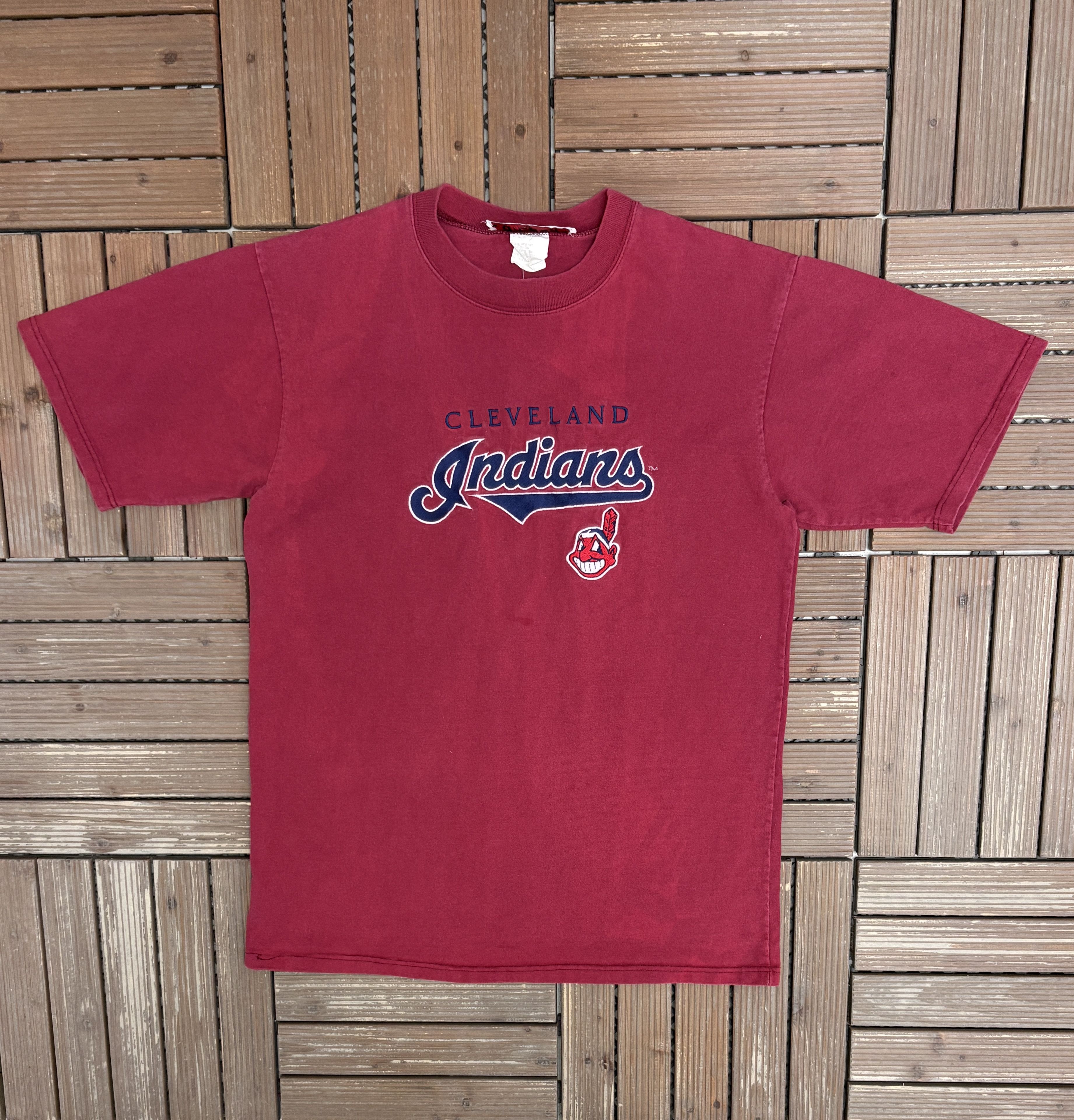 Vintage Cleveland Indians Embroidered Vintage Red T-Shirt Tee Size US L / EU 52-54 / 3 - 1 Thumbnail