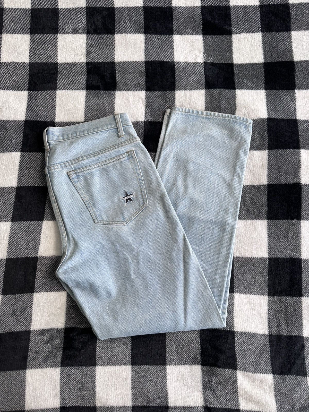 Supreme Supreme Regular Star Logo Denim Jeans 30 Used! Size US 30 / EU 46 - 1 Thumbnail
