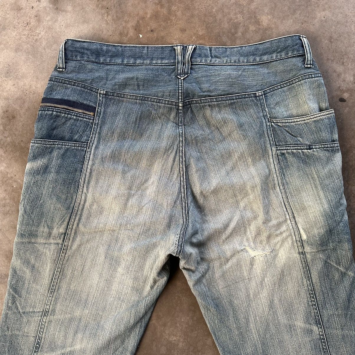 Japanese Brand Vintage Phil Smart Japanese Distressed Sick Jean Faded Pant Size US 37 - 11 Thumbnail