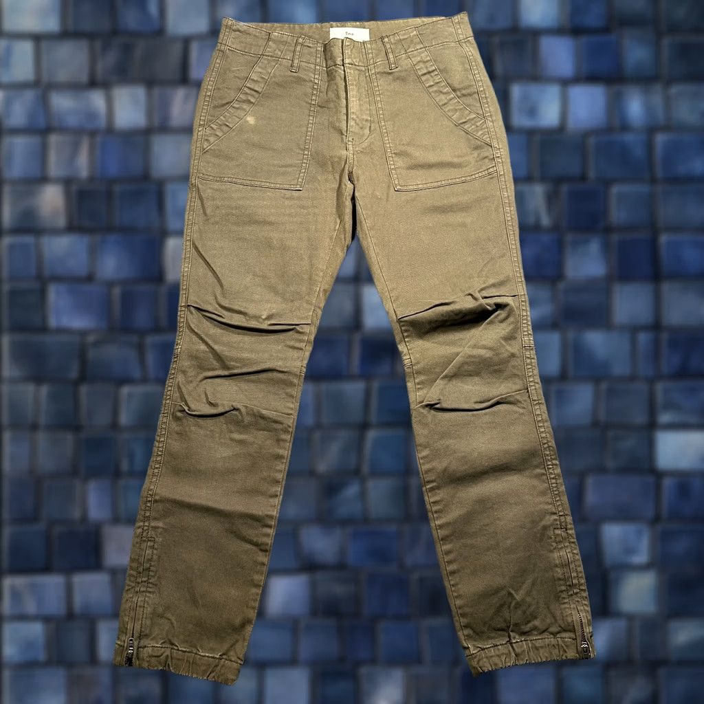 TNA Tna Pants Womens 0 Chino Patch Pocket Green Cotton Stretch Khaki Zip Ankle Size 25" / US 0 / IT 36 - 1 Thumbnail