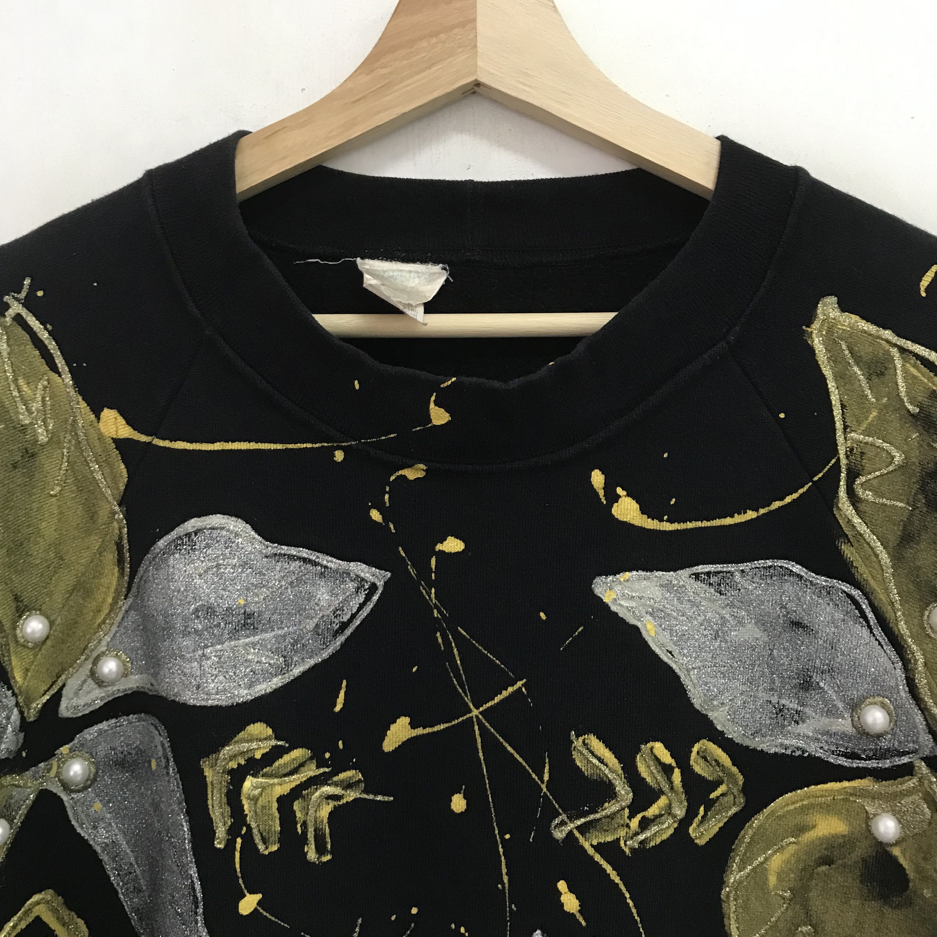 Vintage vintage dark flower sweatshirt - 415 Size US L / EU 52-54 / 3 - 6 Thumbnail