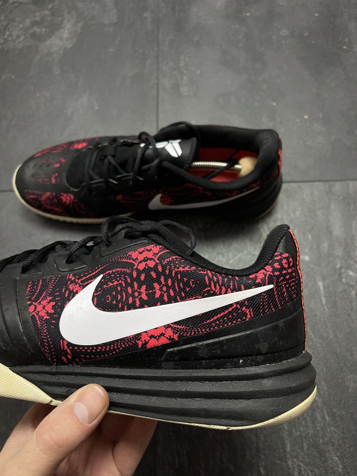Streetwear Nike Kobe Mentality Bright Crimson Size US 10.5 / EU 43-44 - 9 Thumbnail