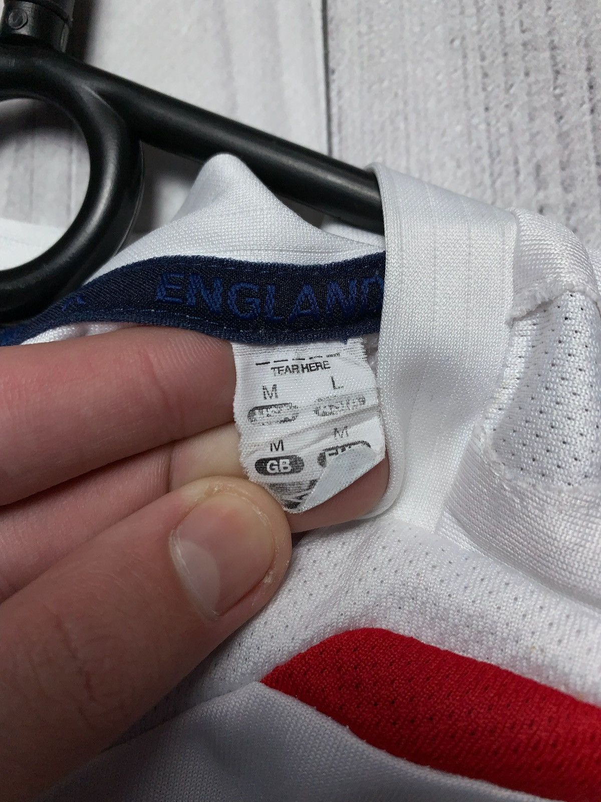 Umbro Vintage Umbro England soccer jersey size M long sleeve Size US M / EU 48-50 / 2 - 6 Thumbnail
