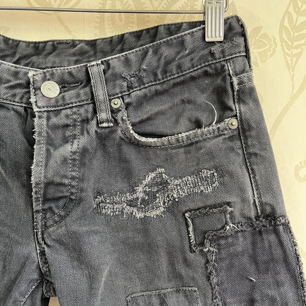 Hysteric Glamour × If Six Was Nine Tokyo Harajuku Hysteric Glamour Distressed Denim Patches Size US 30 / EU 46 - 5 Thumbnail