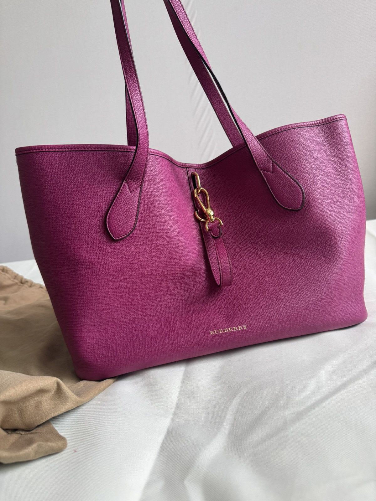 Burberry Burberry derby leather HONEYBROOK tote Size ONE SIZE - 1 Thumbnail