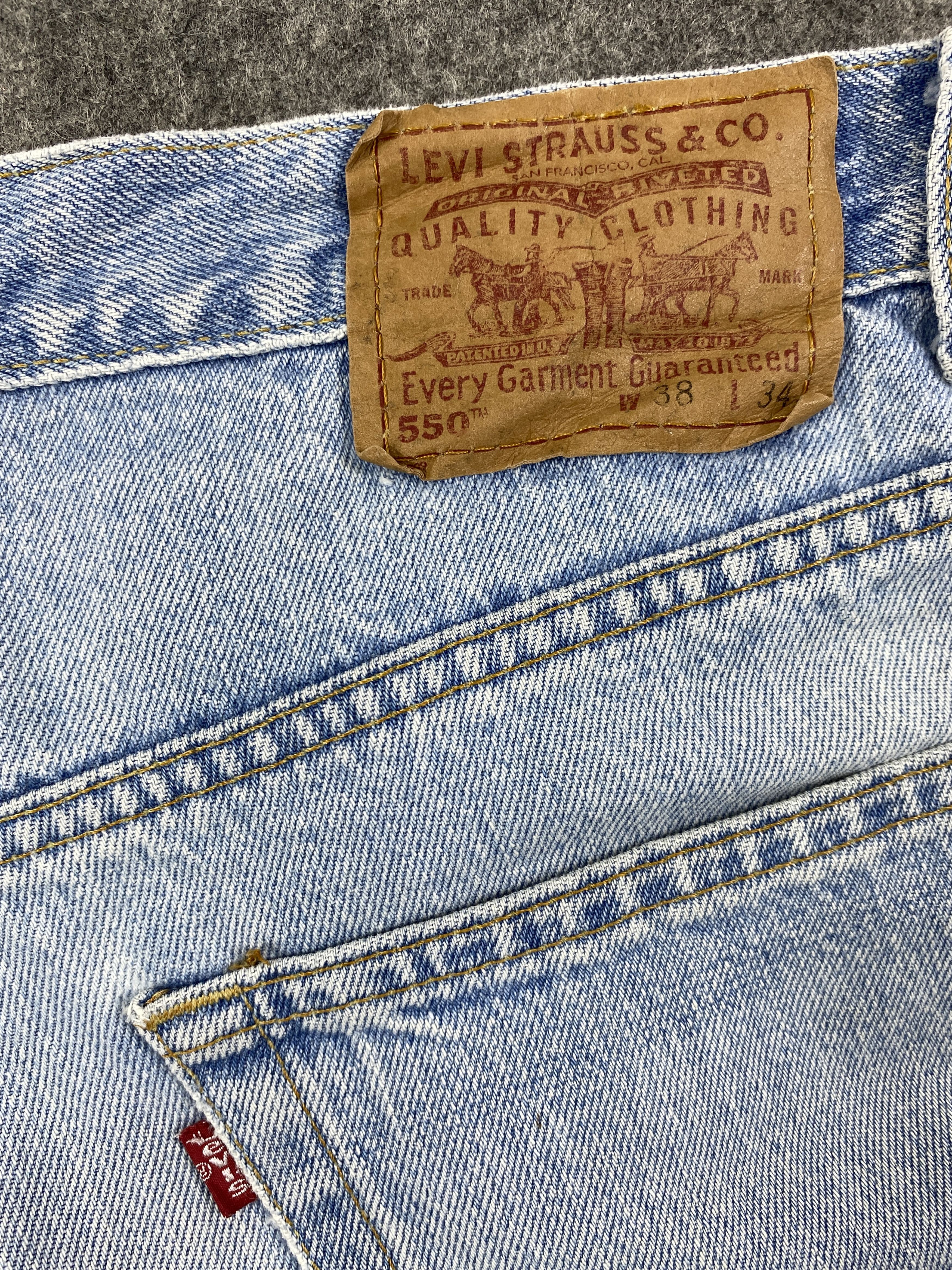Japanese Brand Light Blue Wash Vintage Levi's 550 37x34 Denim -JN1795 Size US 37 - 10 Thumbnail